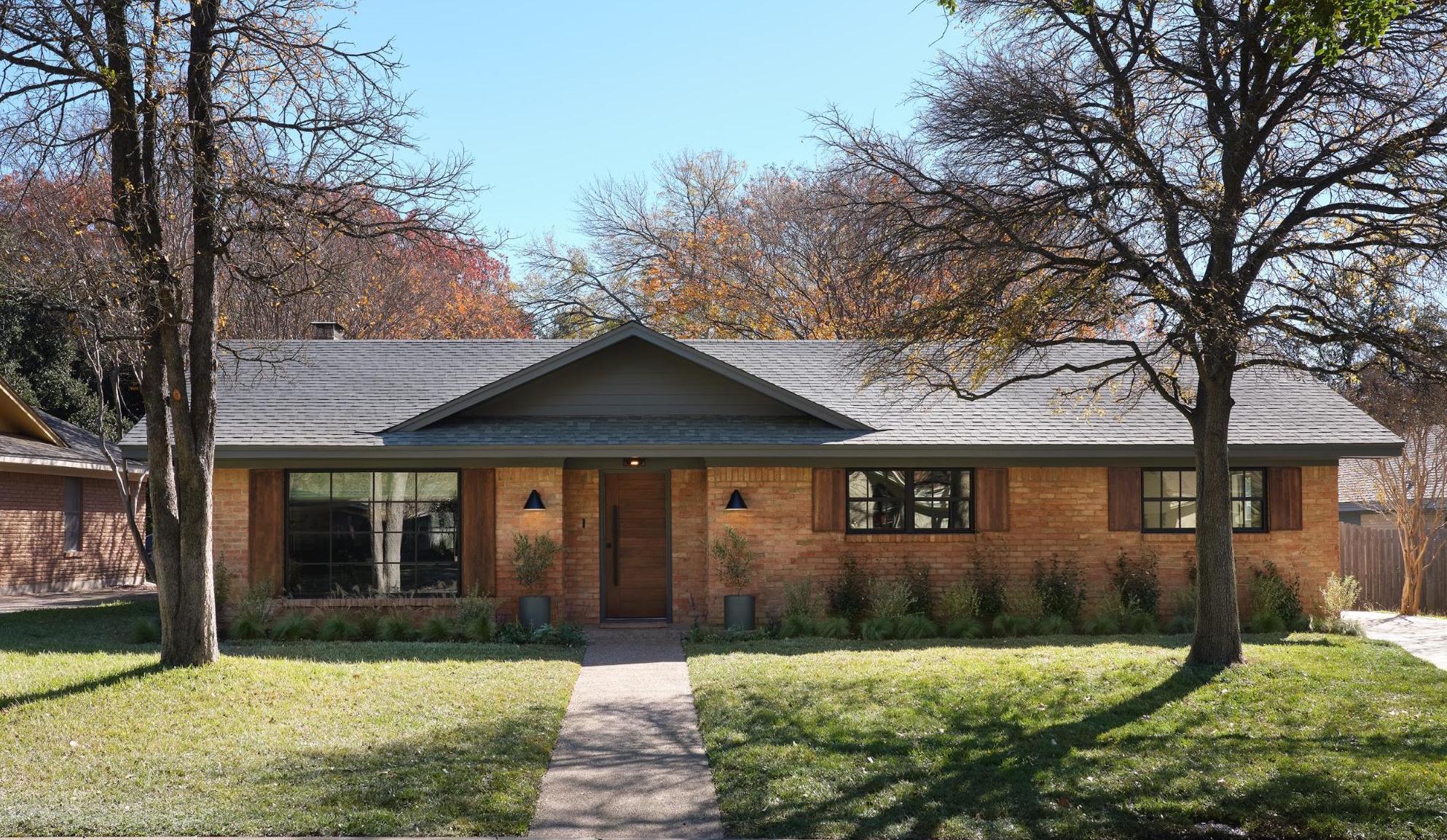 Fixer Upper: Welcome Home—Episode 2 – Magnolia