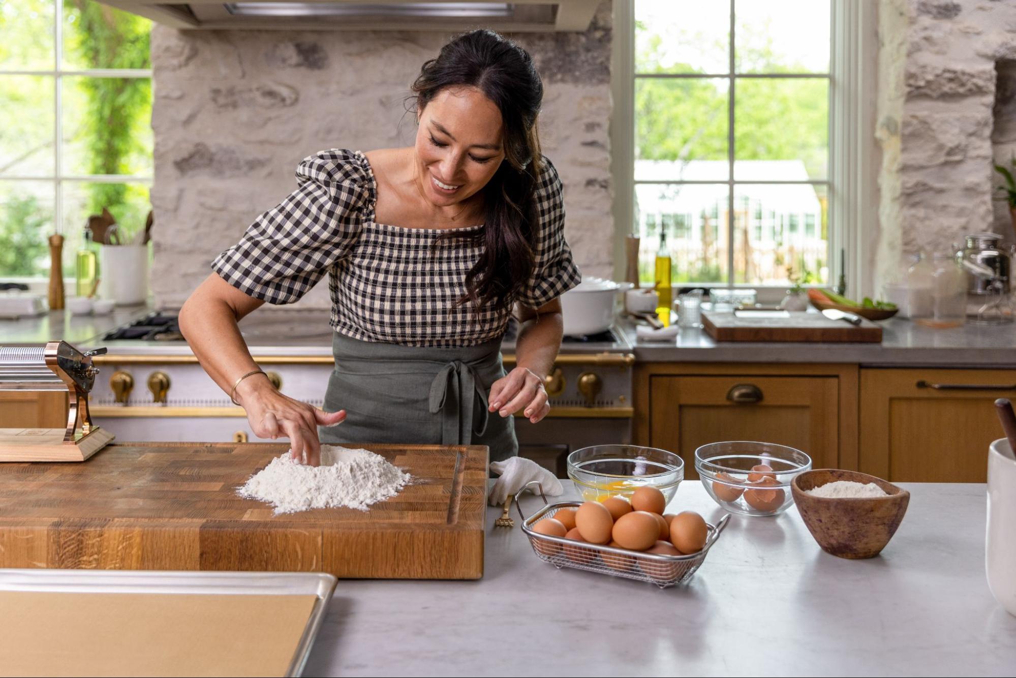 Magnolia Table with Joanna Gaines: Season 7, Episode 1