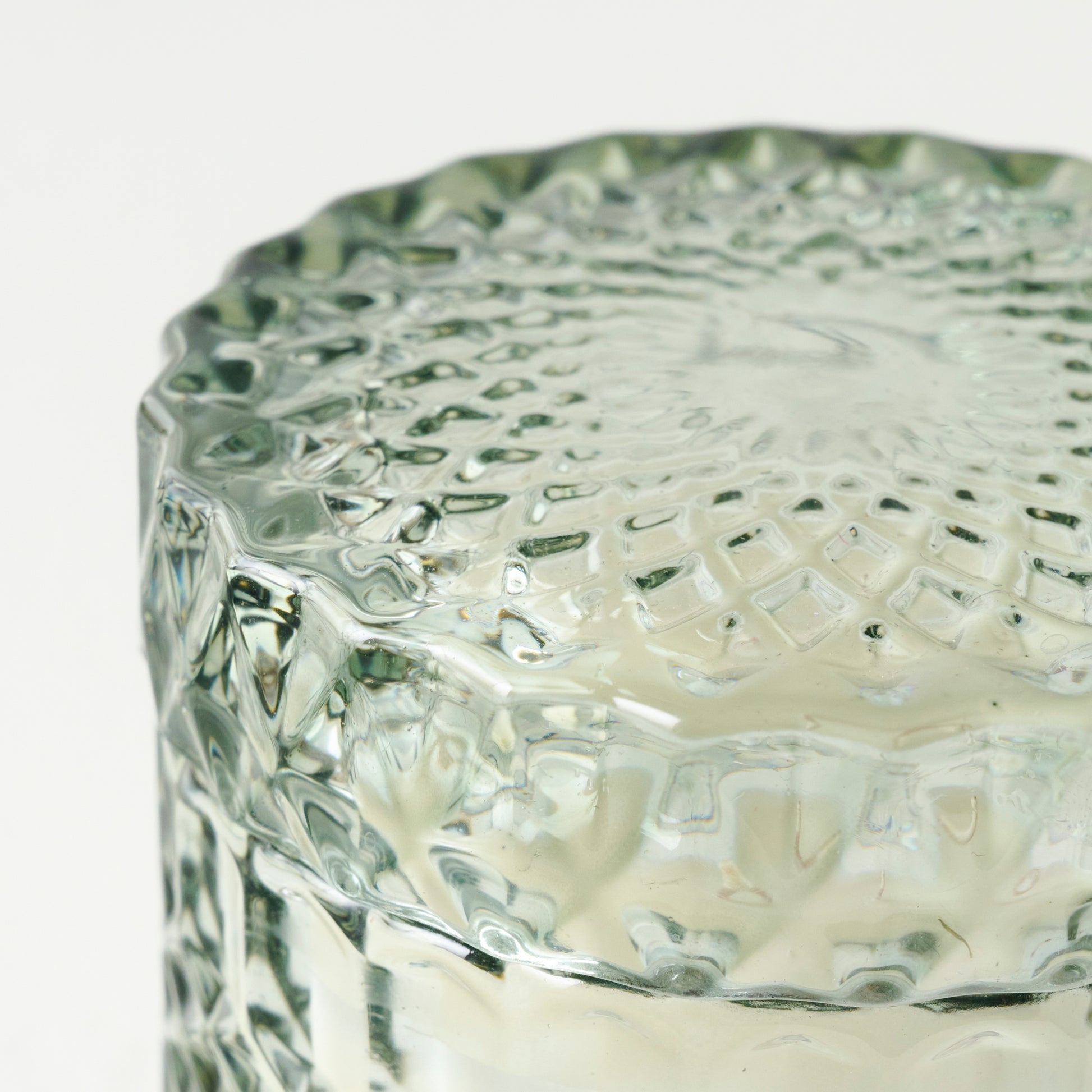 Magnolia Shoreline Glass Candle close up