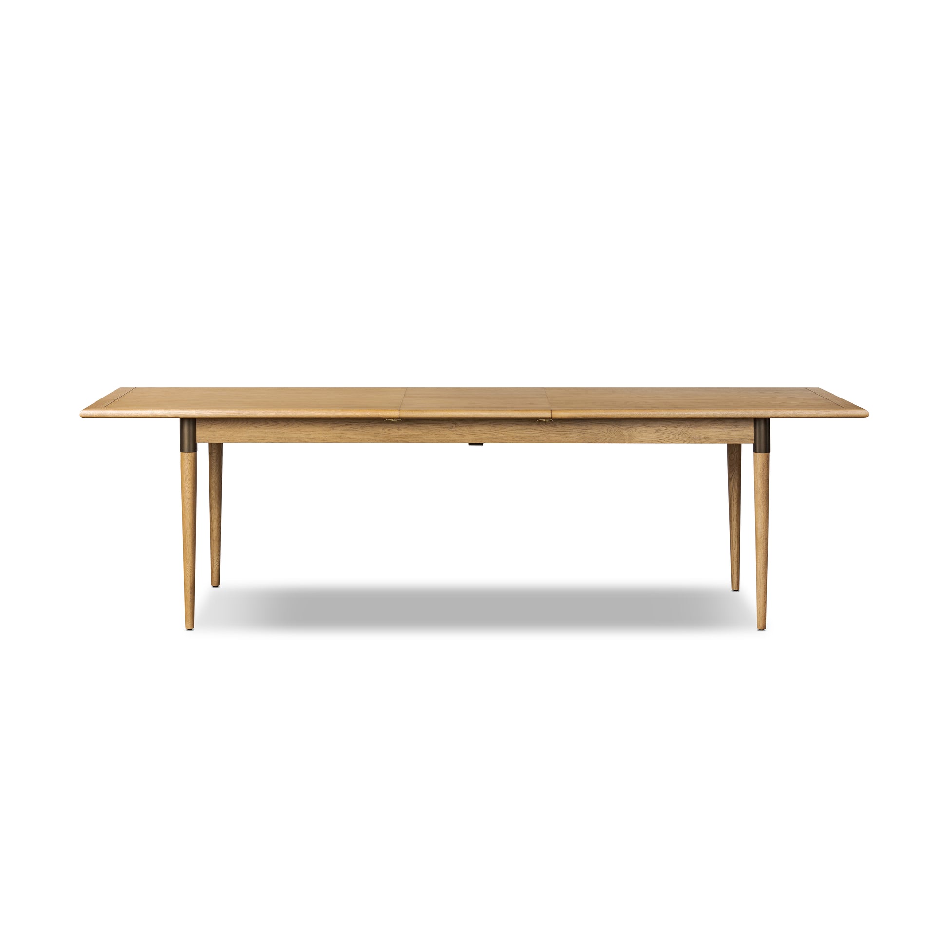 Piper Extension Dining Table in Fawn Oak