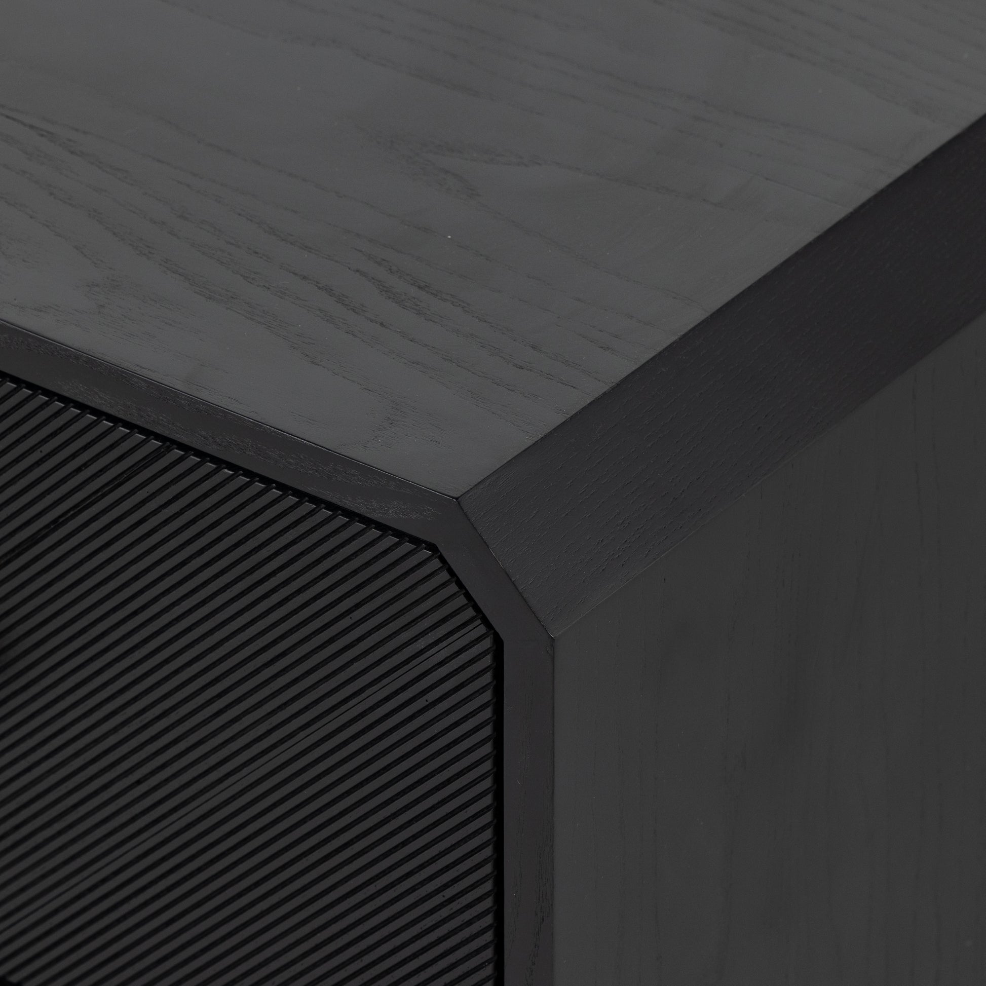 Dawn 6 Drawer Dresser in Black Ash corner up close