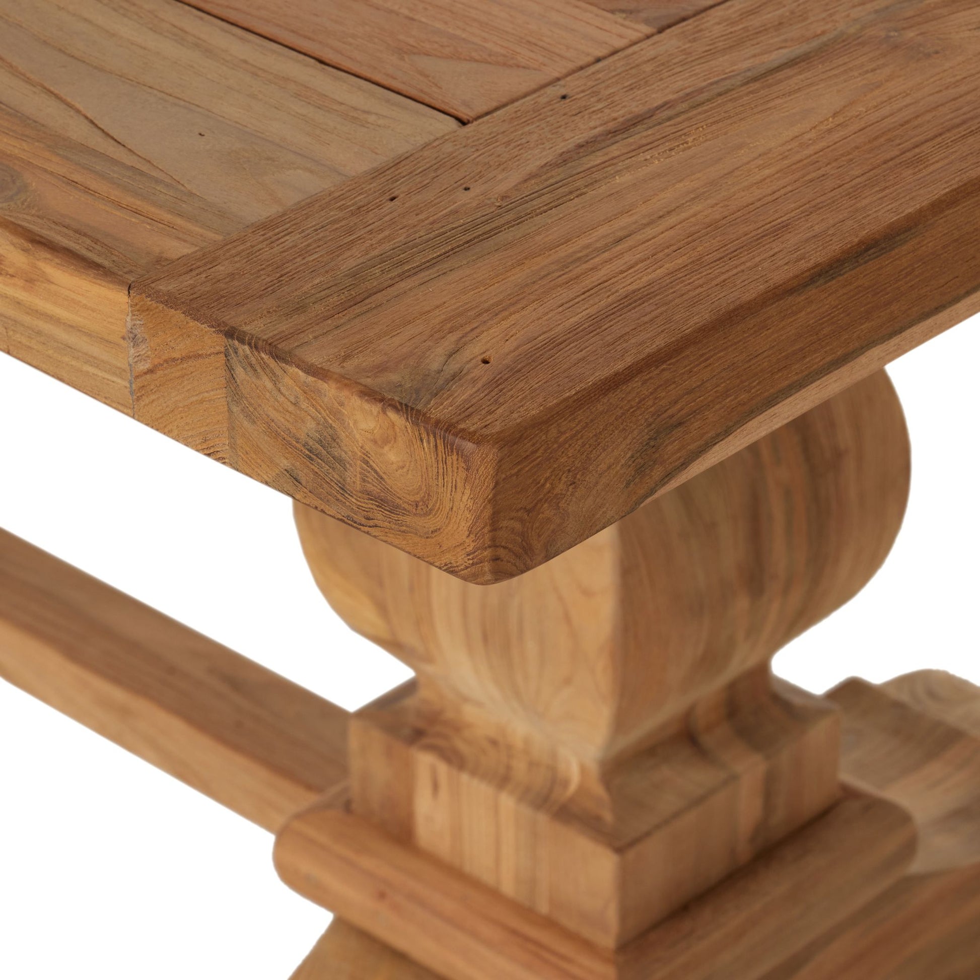 Lee Outdoor Dining Table corner up close