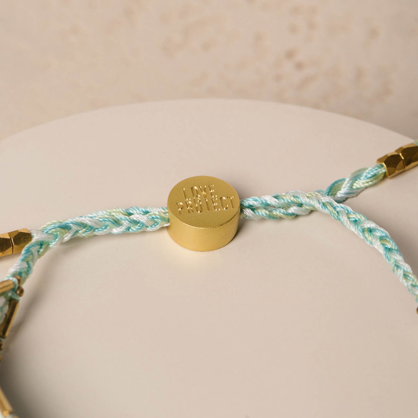 Bali Beaded bracelet sherbet blue close up