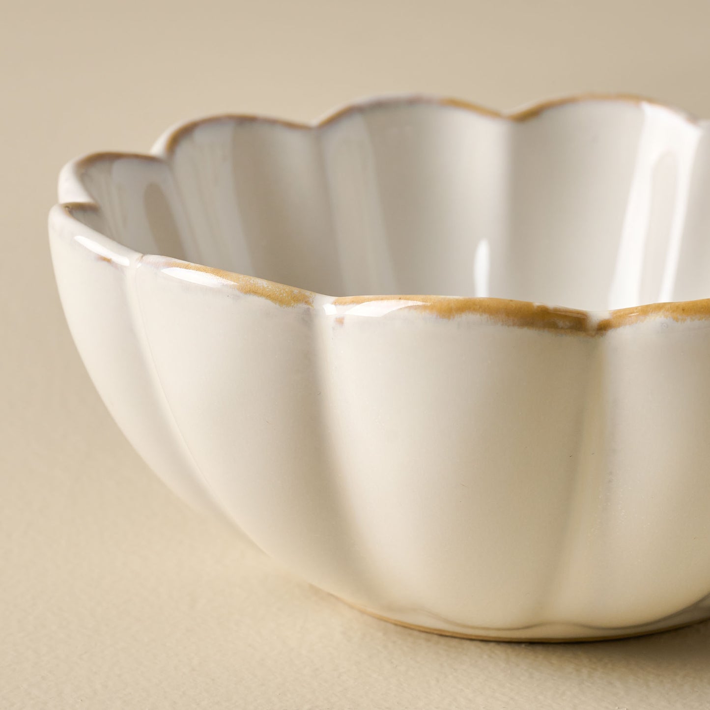 Cream Scalloped Cereal Bowl close up