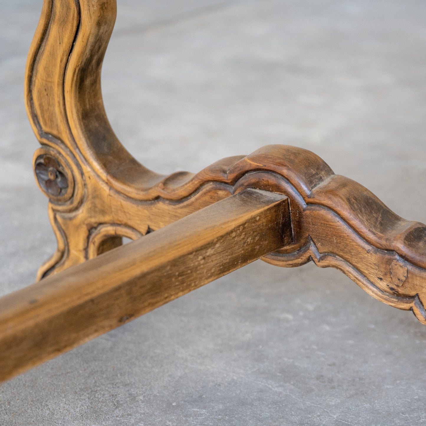 Antique Solid Oak Spanish Colonial Table close up of table legs