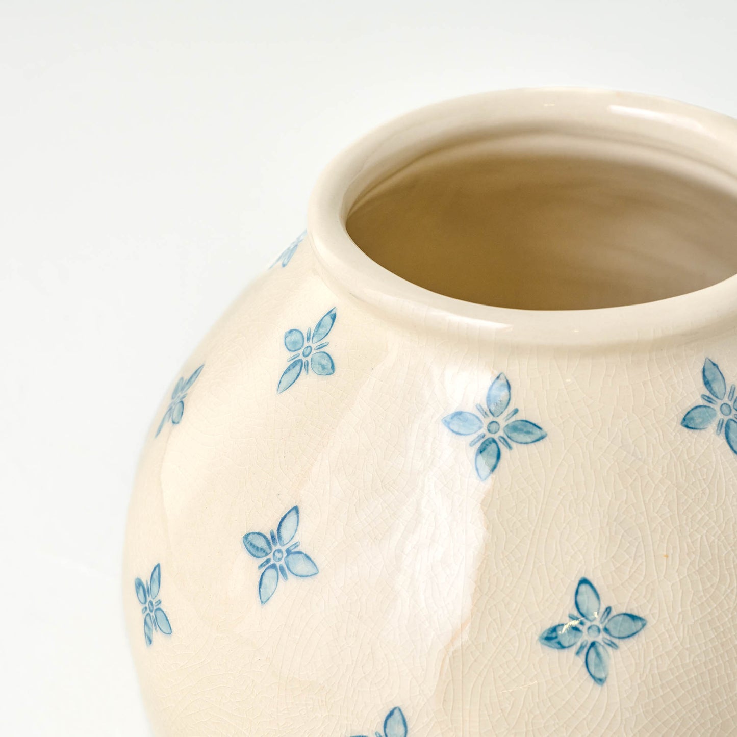 Vintage Inspired Ceramic Vase close up