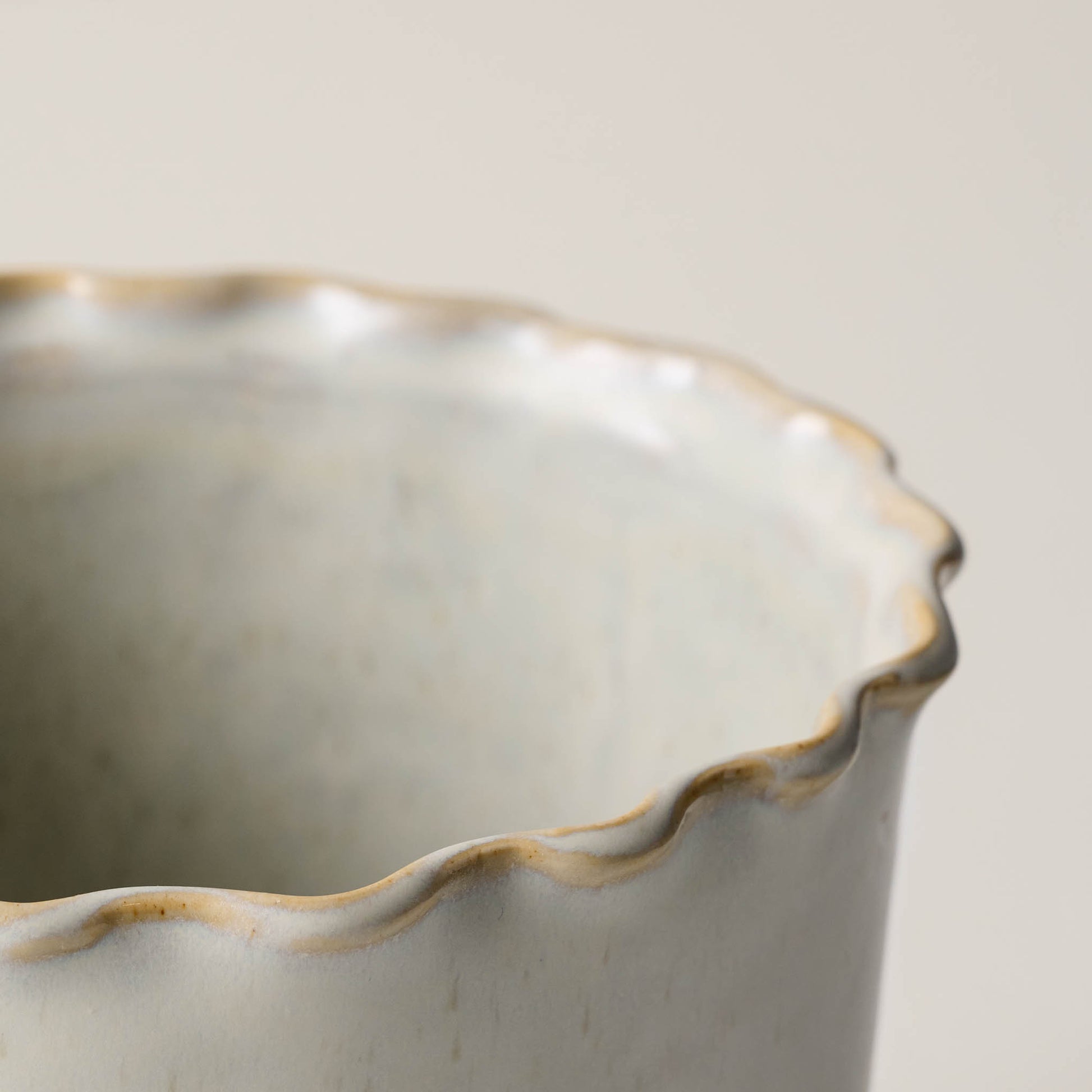French Grey Ruffle Utensil Crock close up of ruffle design