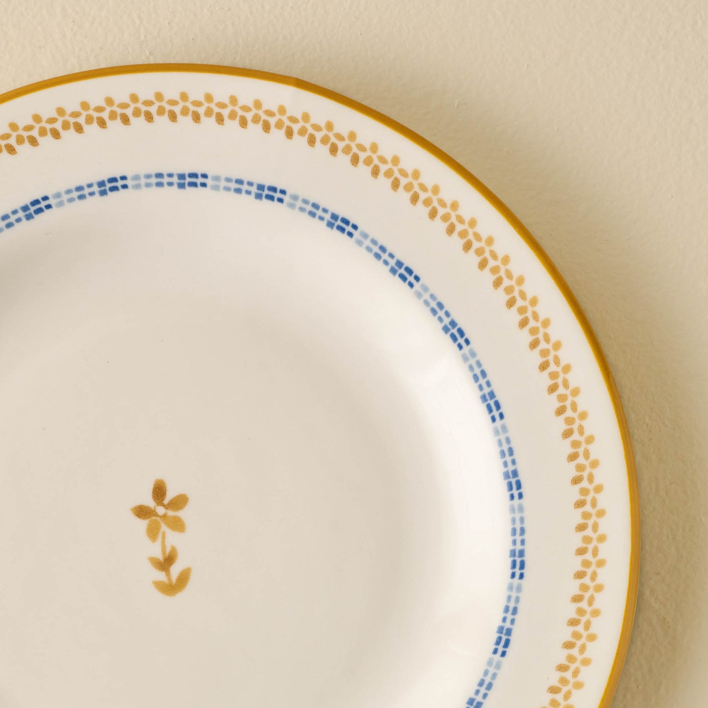 Luna Floral Salad Plate close up