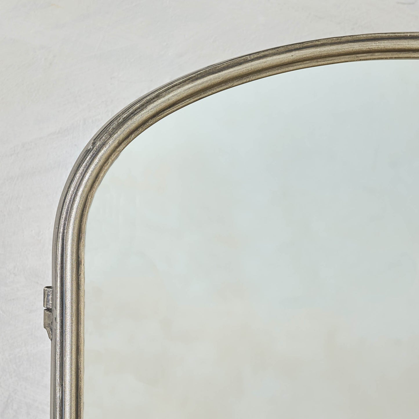Archer Medicine Cabinet in silver close up