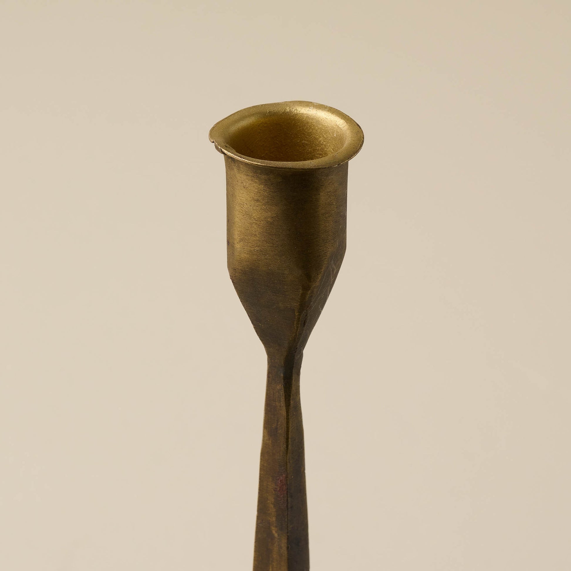 Antique Brass Gatecrest close up