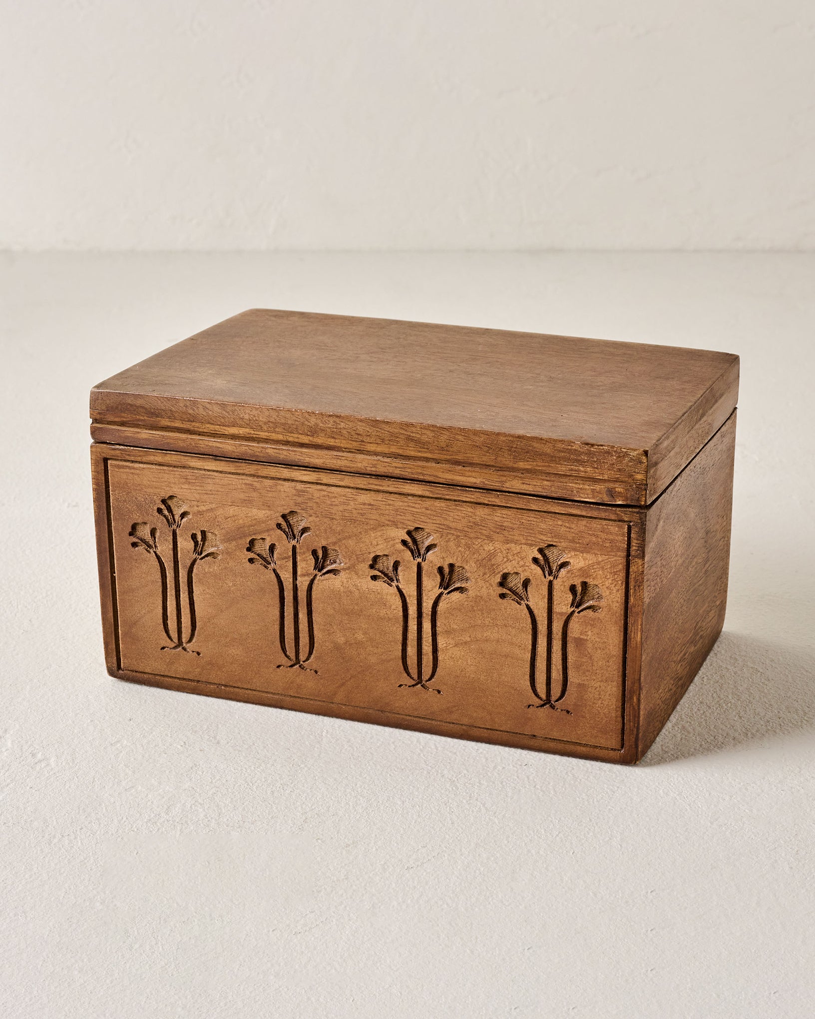 Etched Wood Keepsake Box – Magnolia