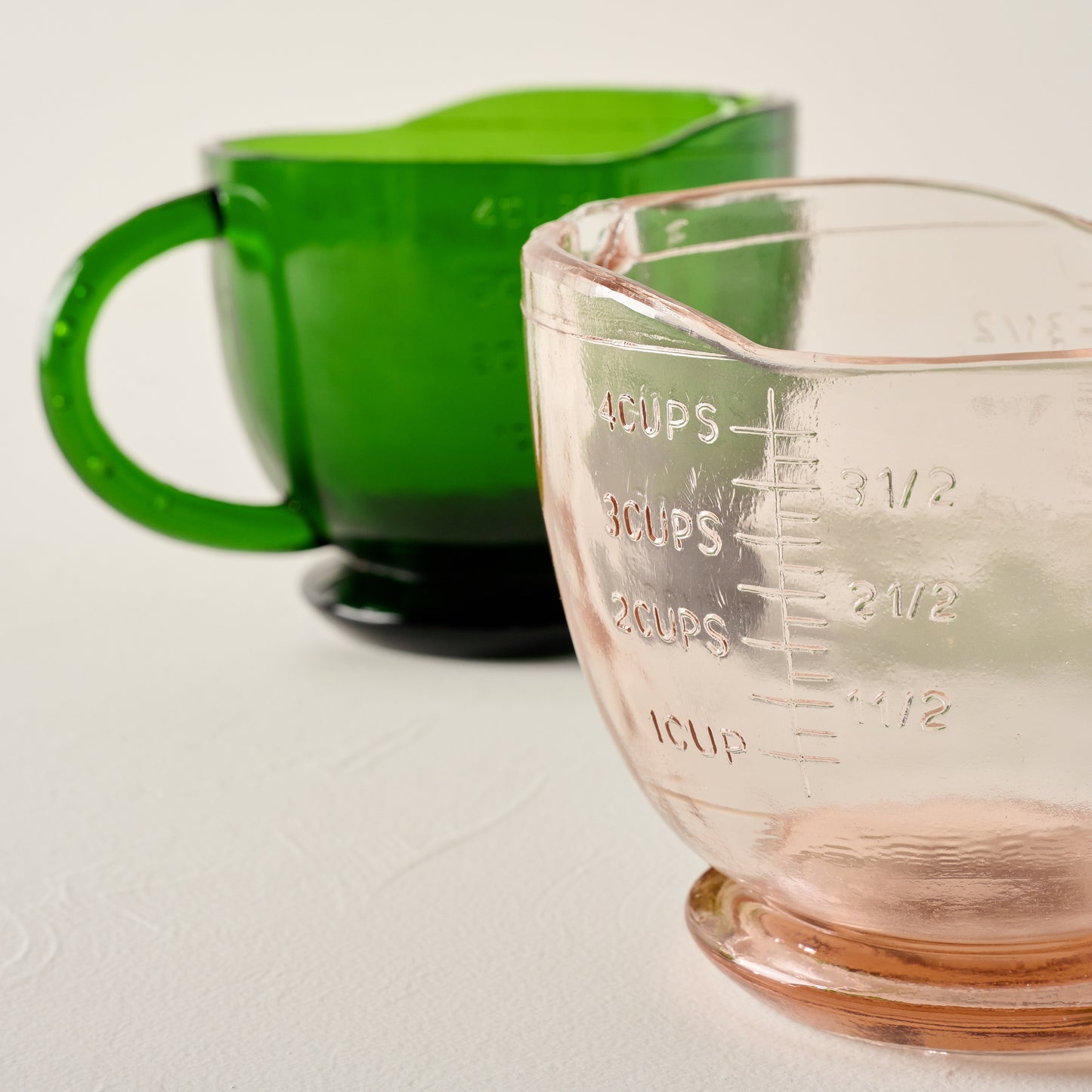 Green Glass 4 Cup Measuring Cup with blush measuring cup