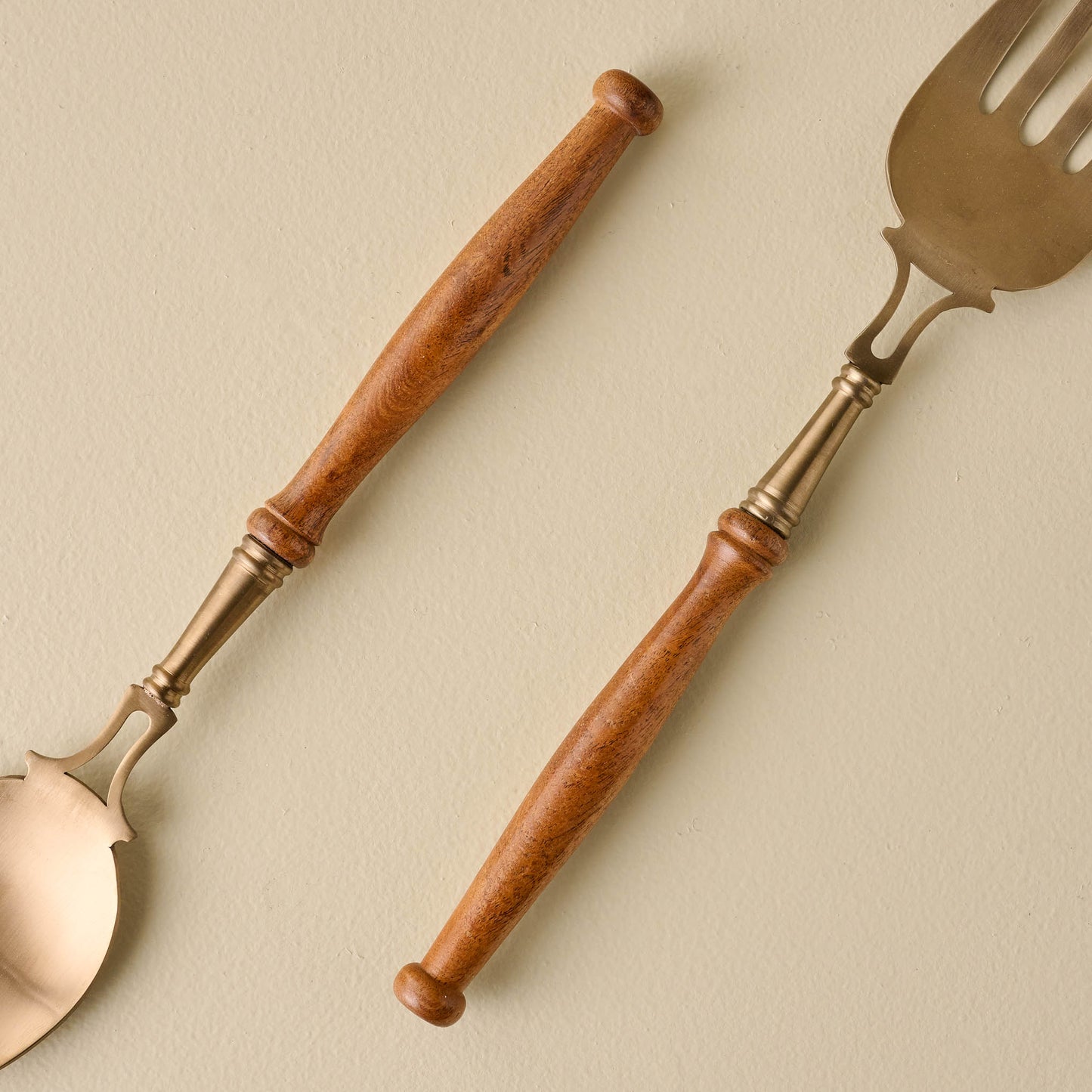 Antiqued Wood Serving Set