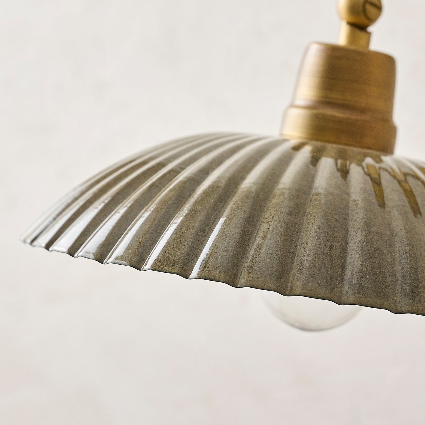 Chester Enamel Plug-in Sconce