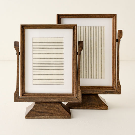 Antique Inspired Swivel Photo Framess