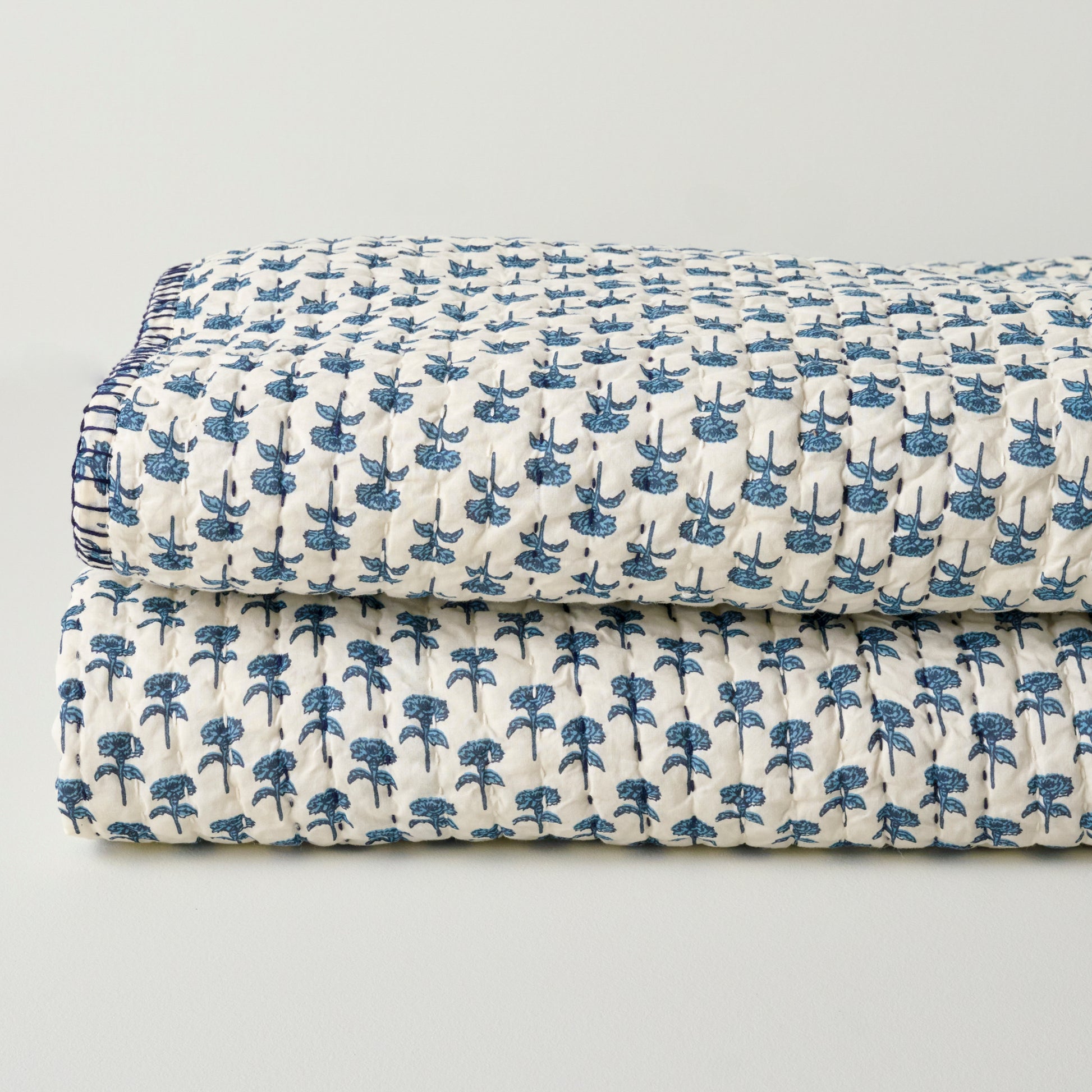 Lilianne Floral Printed Quilt