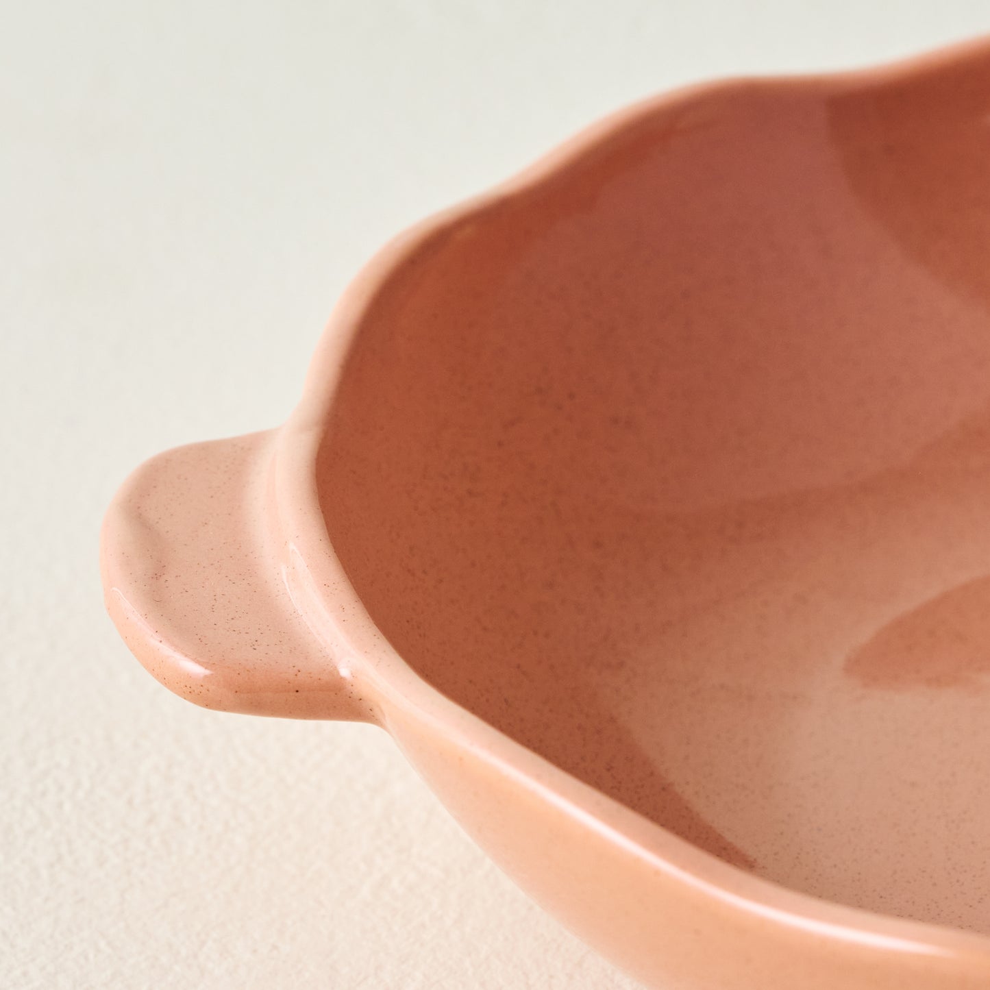 Elleanor Scalloped Baking Dish up close