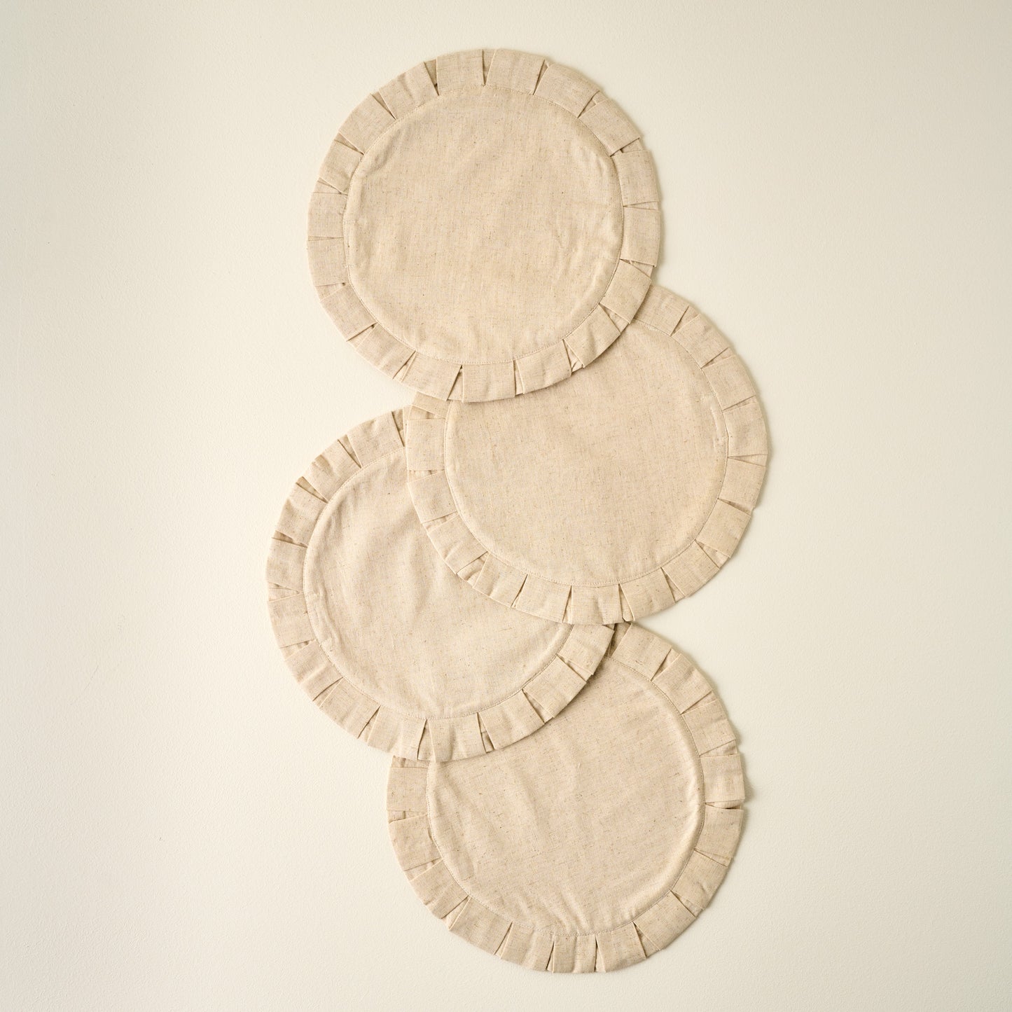 Natural Pleated Placemat Set of Four