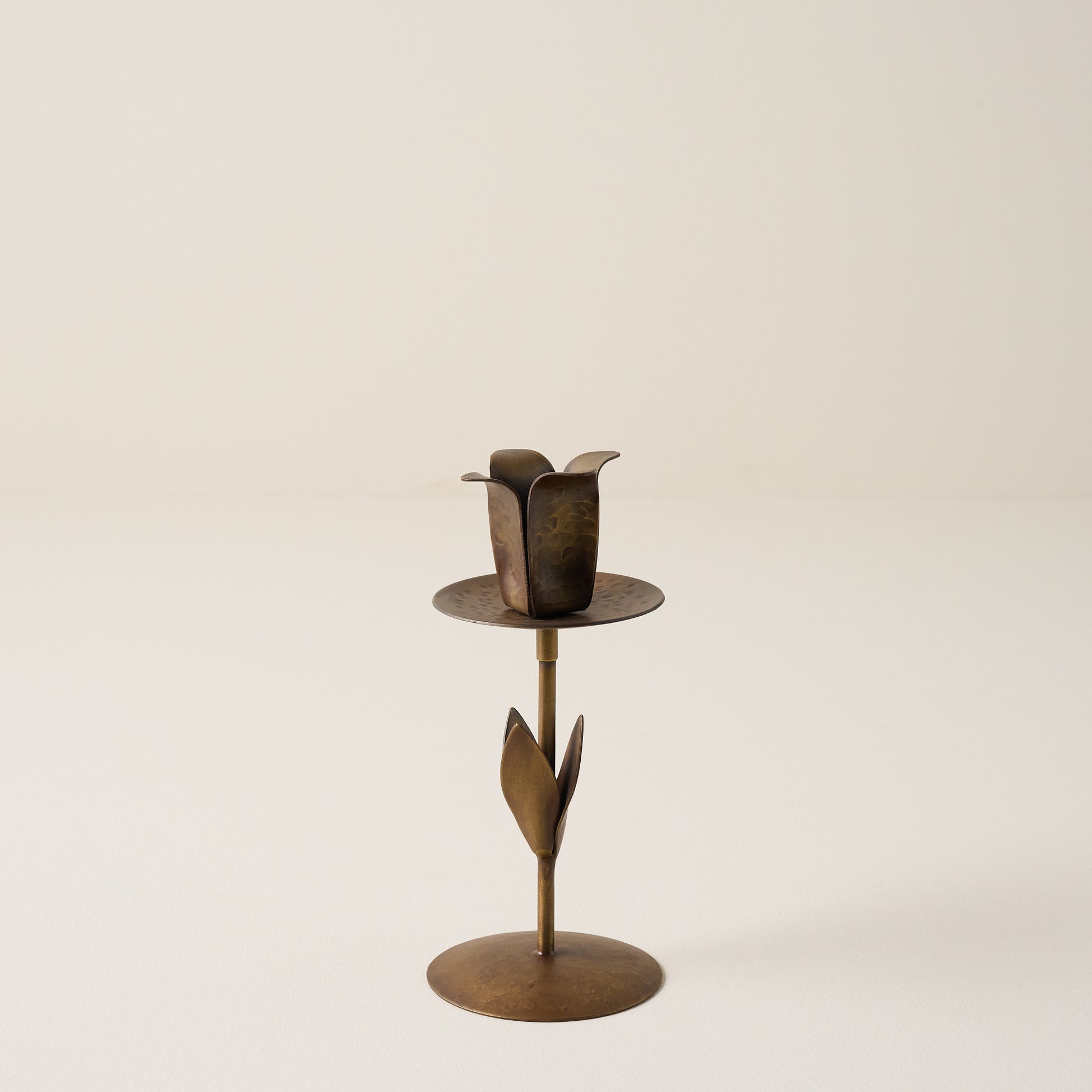 Short Forged Tulip Taper Holder