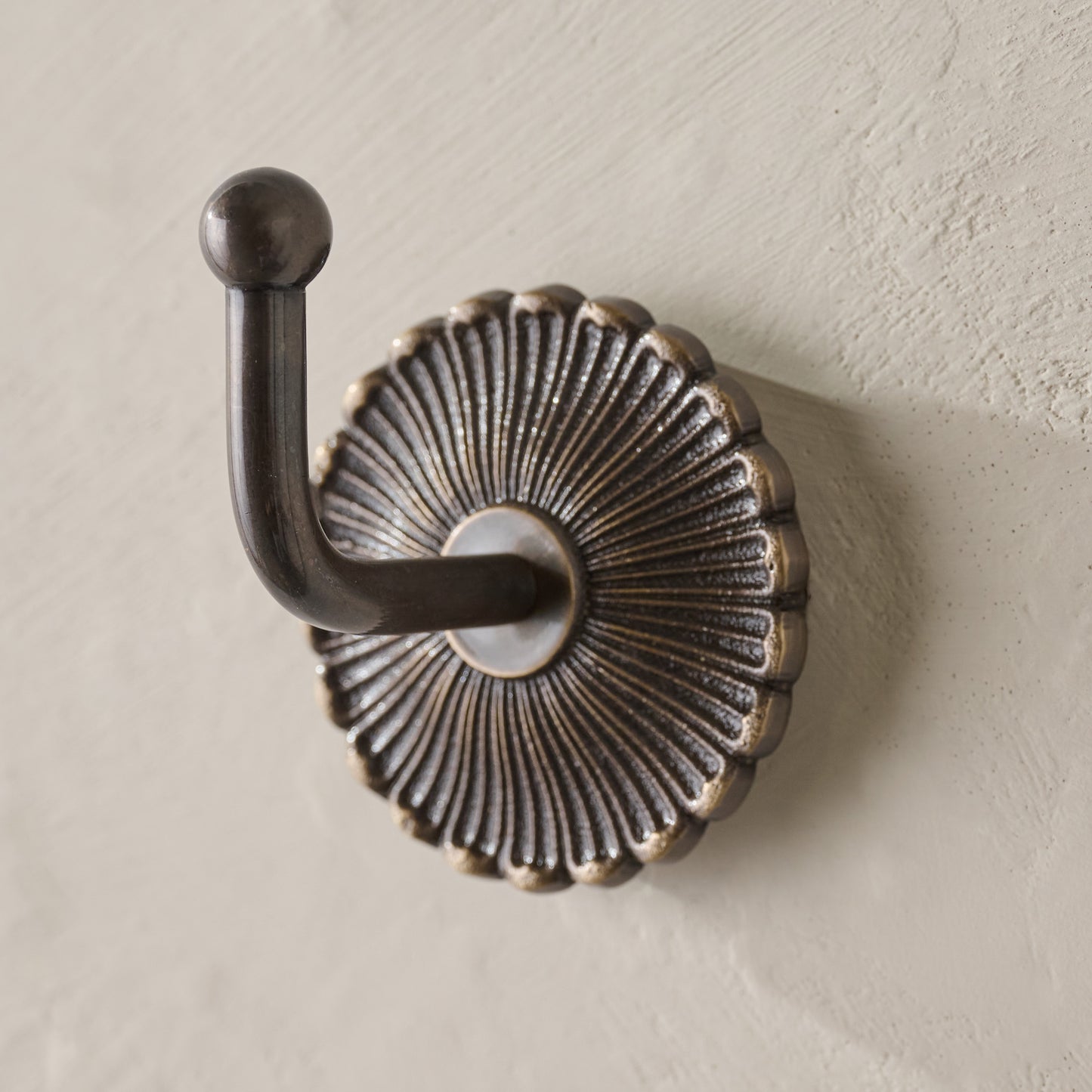 Shiloh Antiqued Bronze Wall Hook