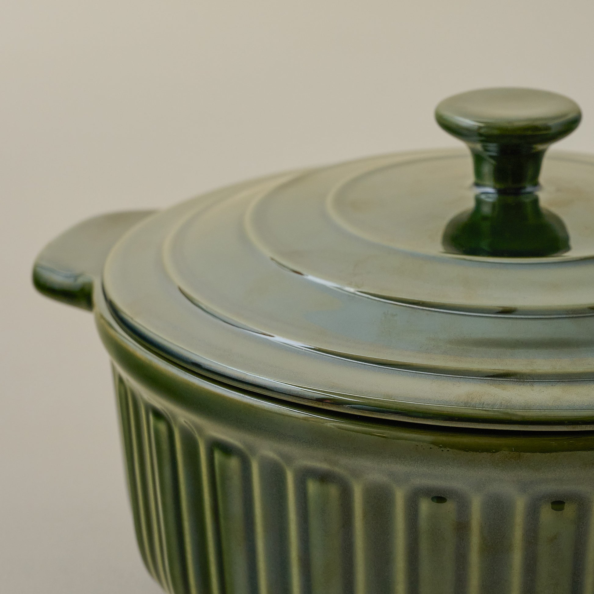The Cottage Collection Forest Green Baking Dish with Lid up close