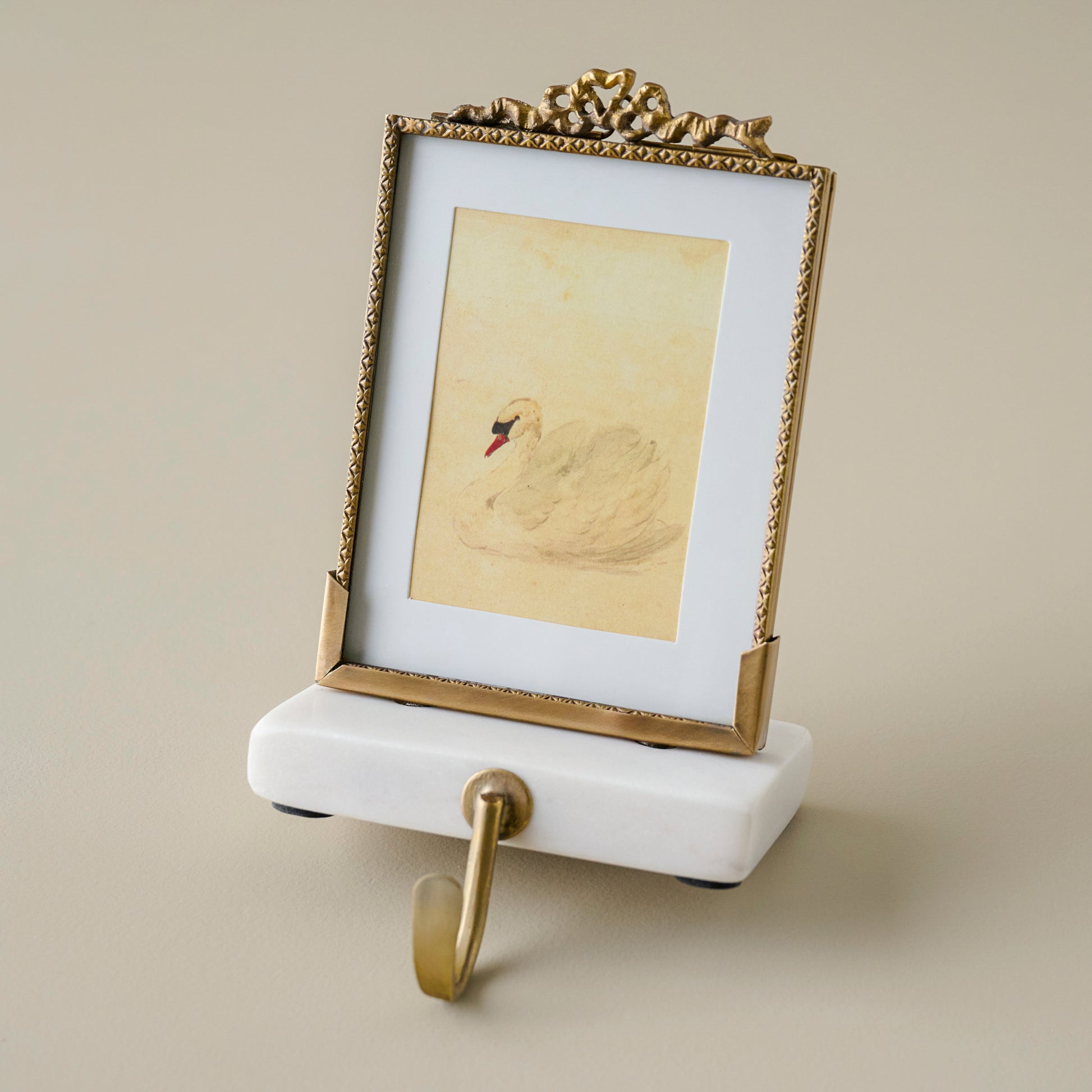 White Marble Noelle Antique-Inspired Photo Frame Stocking Holder