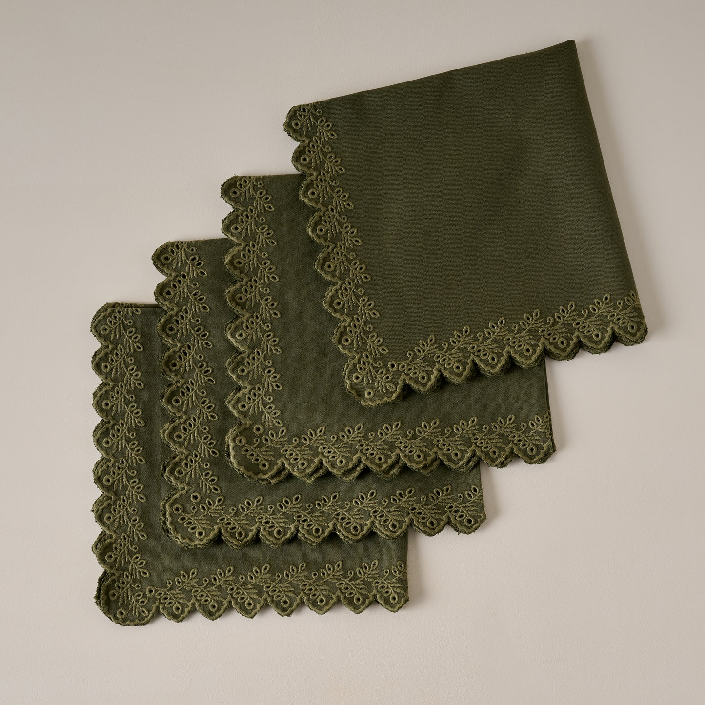 Winter Moss Embroidered Scalloped Edge Napkin Set of Four