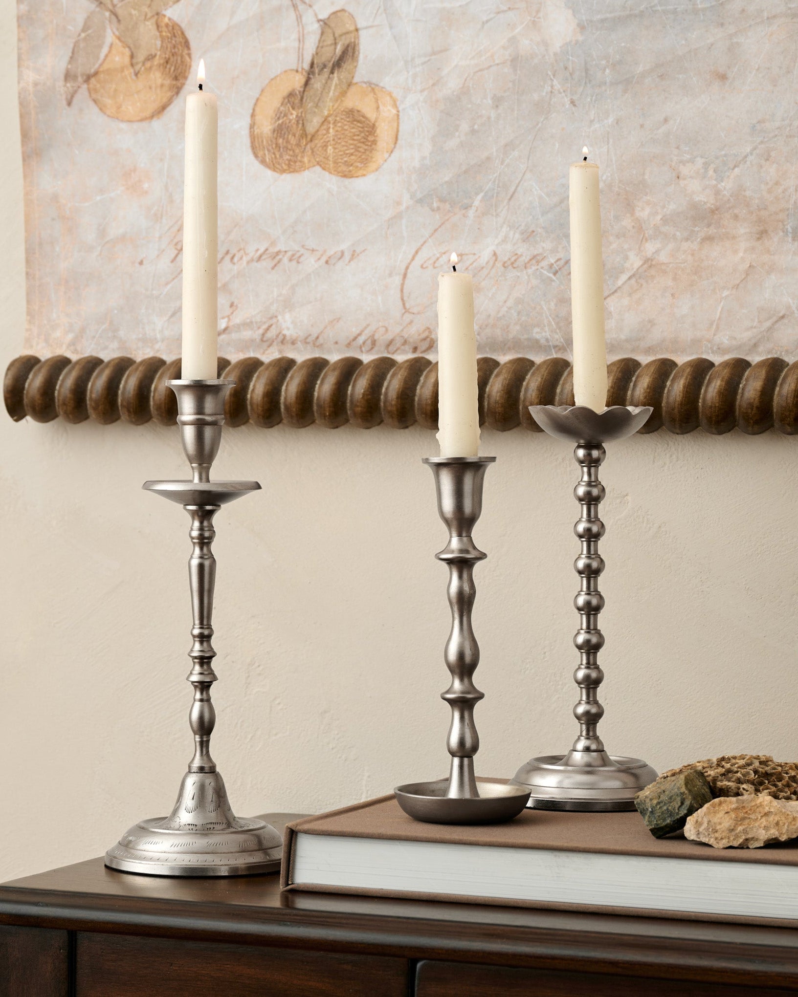 Cassandra Candle Holder – Magnolia