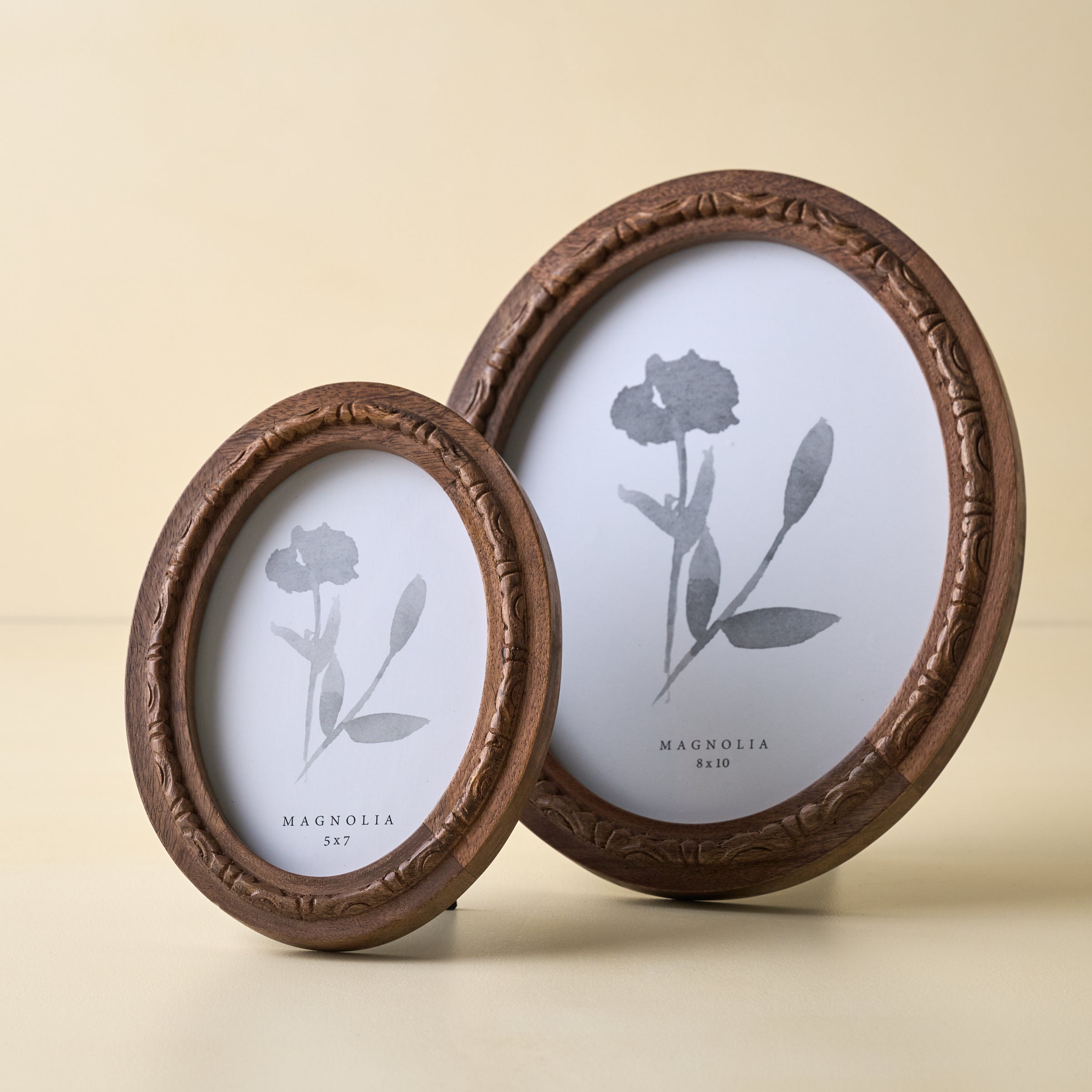 Caroline Carved Wood Oval Photo Frame – Magnolia