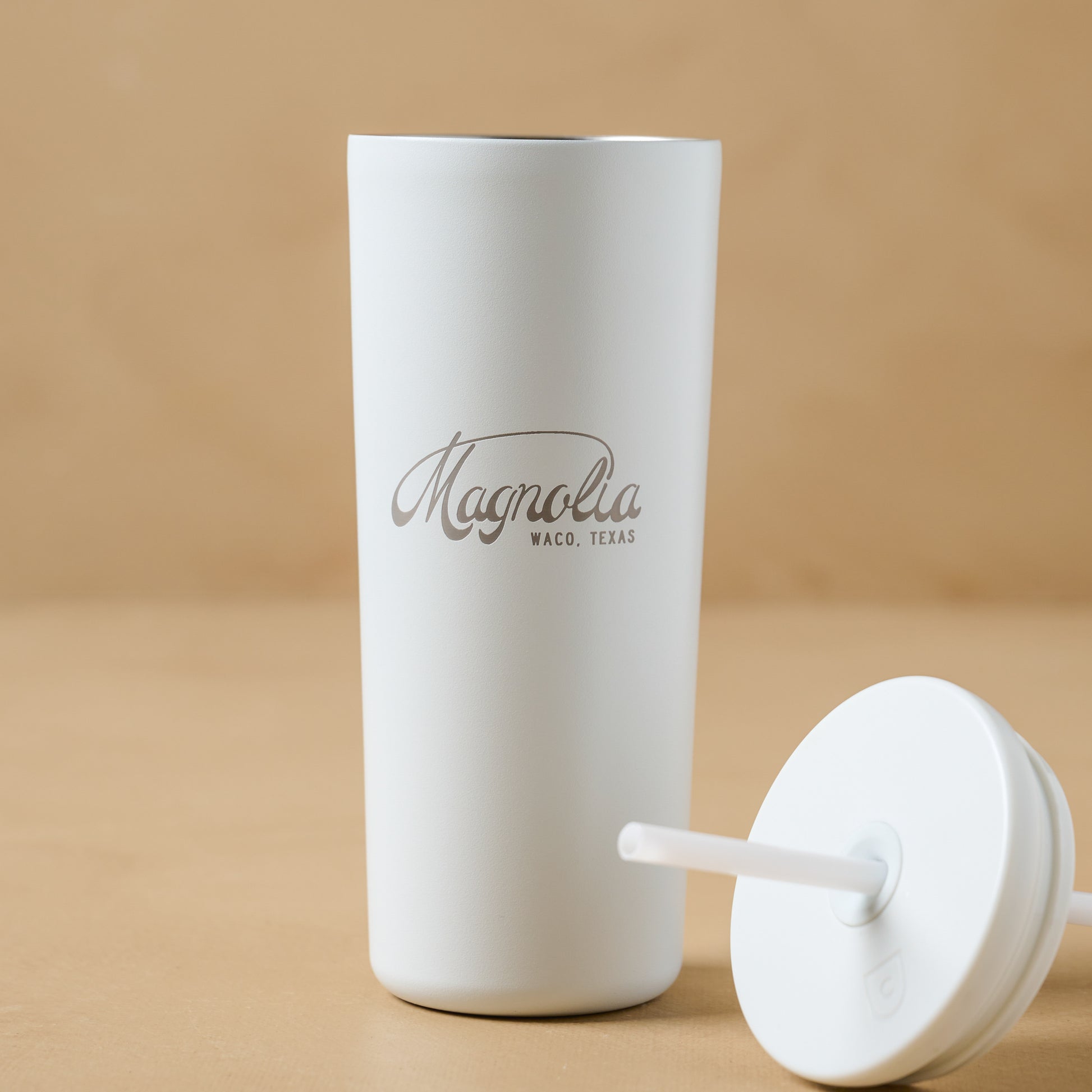 Magnolia White 24oz Cold Tumbler with Straw with top off