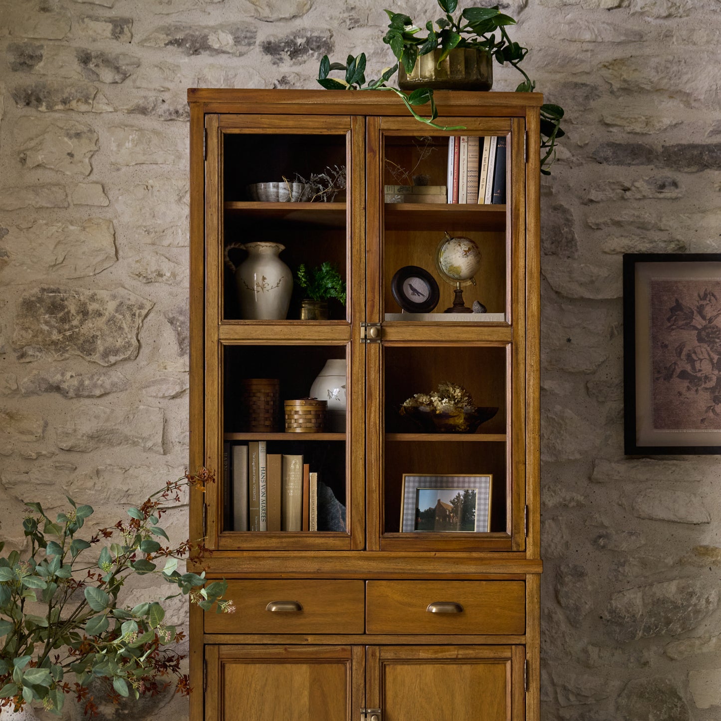 Hammond Cabinet in a room