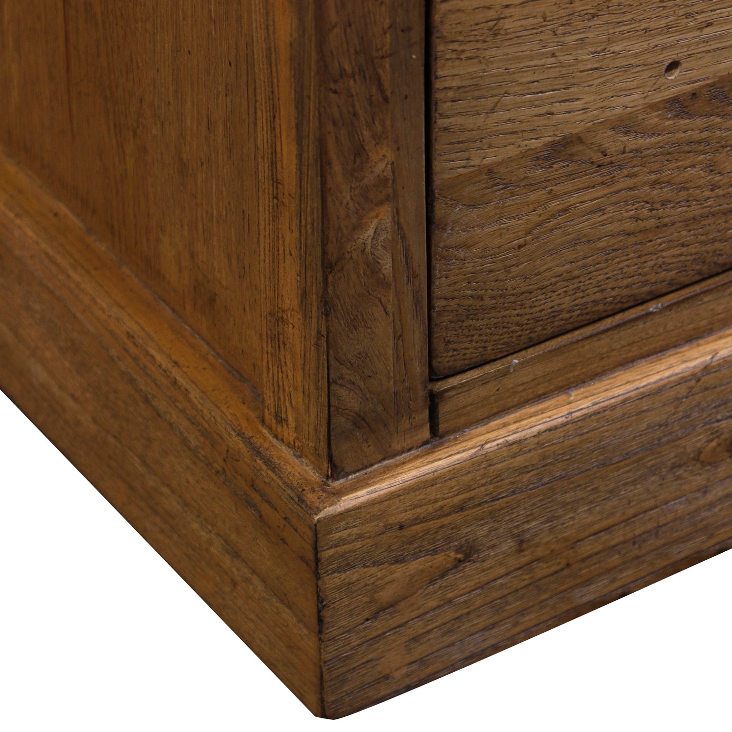 Hancock Cardlog Cabinet close up of bottom corner