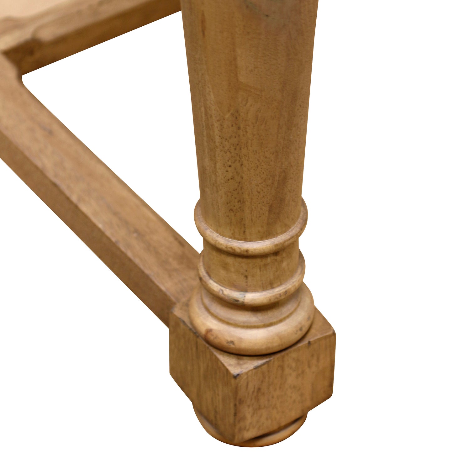 Sadie Scalloped Kitchen Island leg details close up