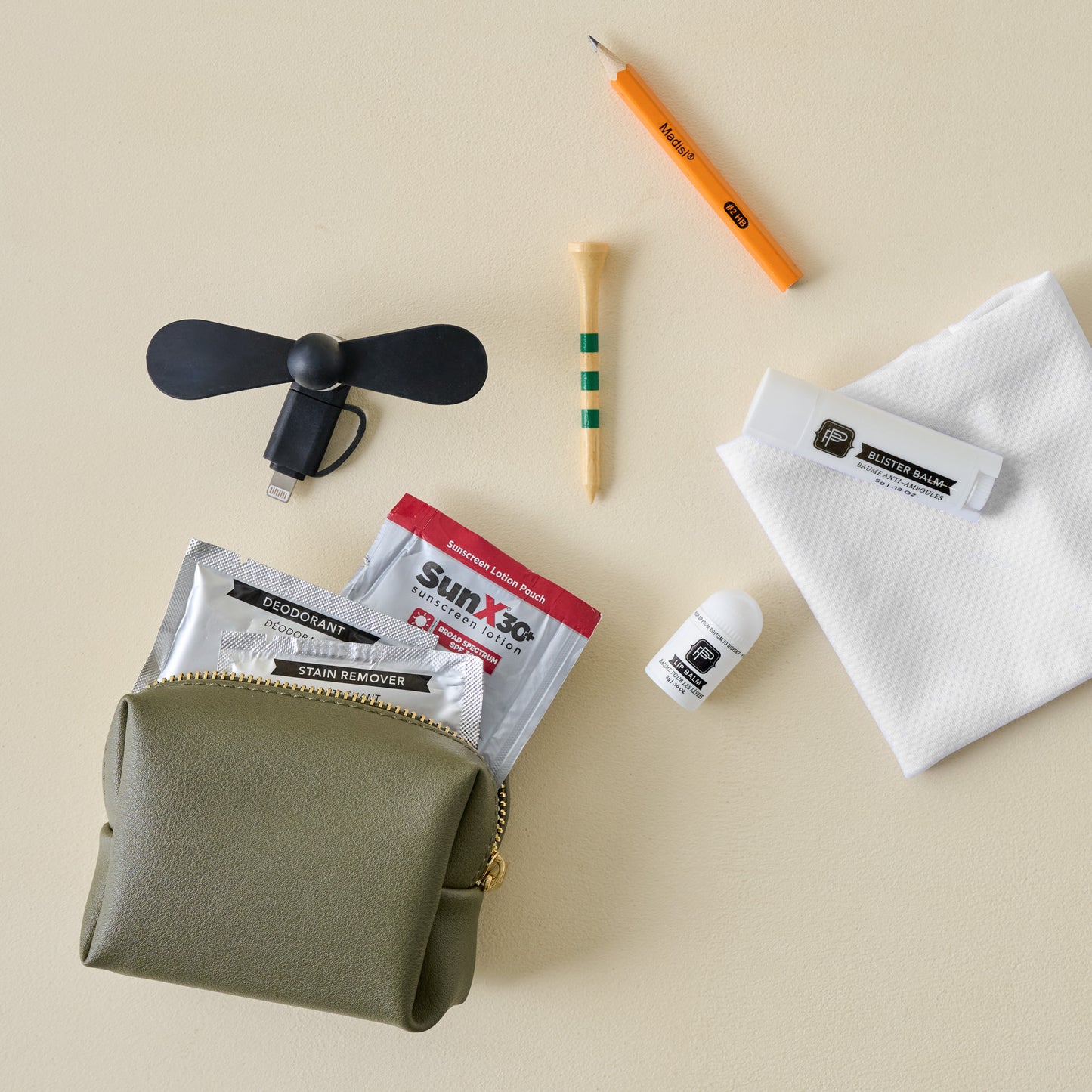 Tee Time Golf Kit accessories