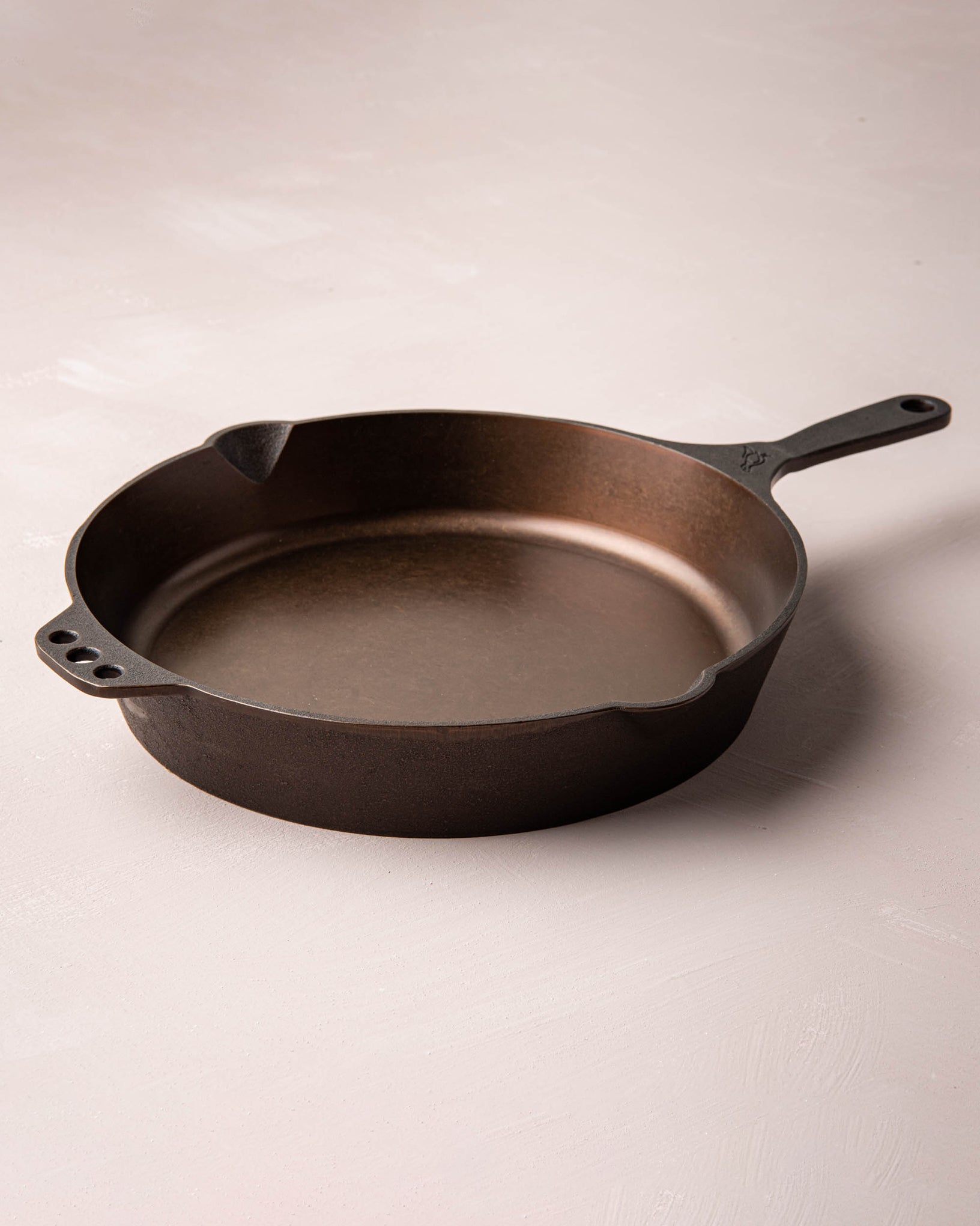 white lily cast iron skillet Smithey No. 12 Cast Iron Skillet