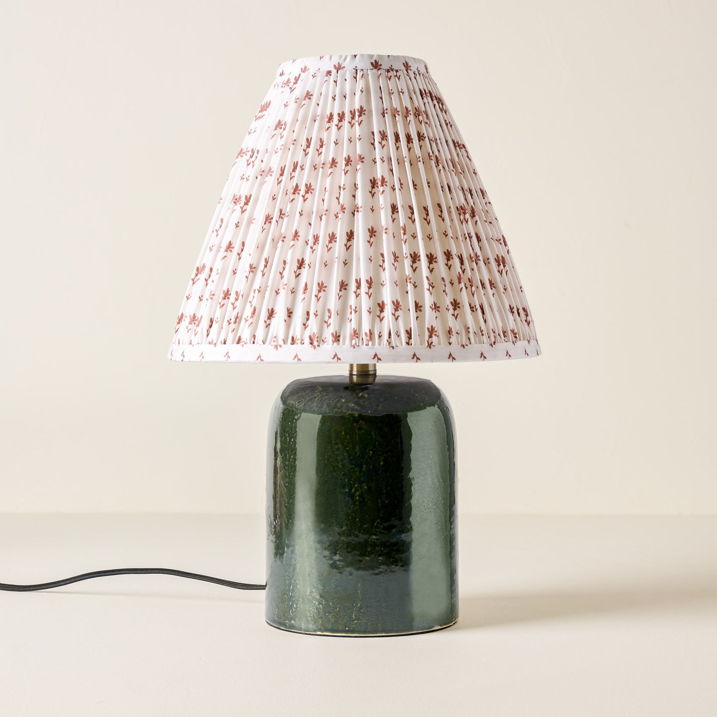 Farrah Table Lamp - Textured Green