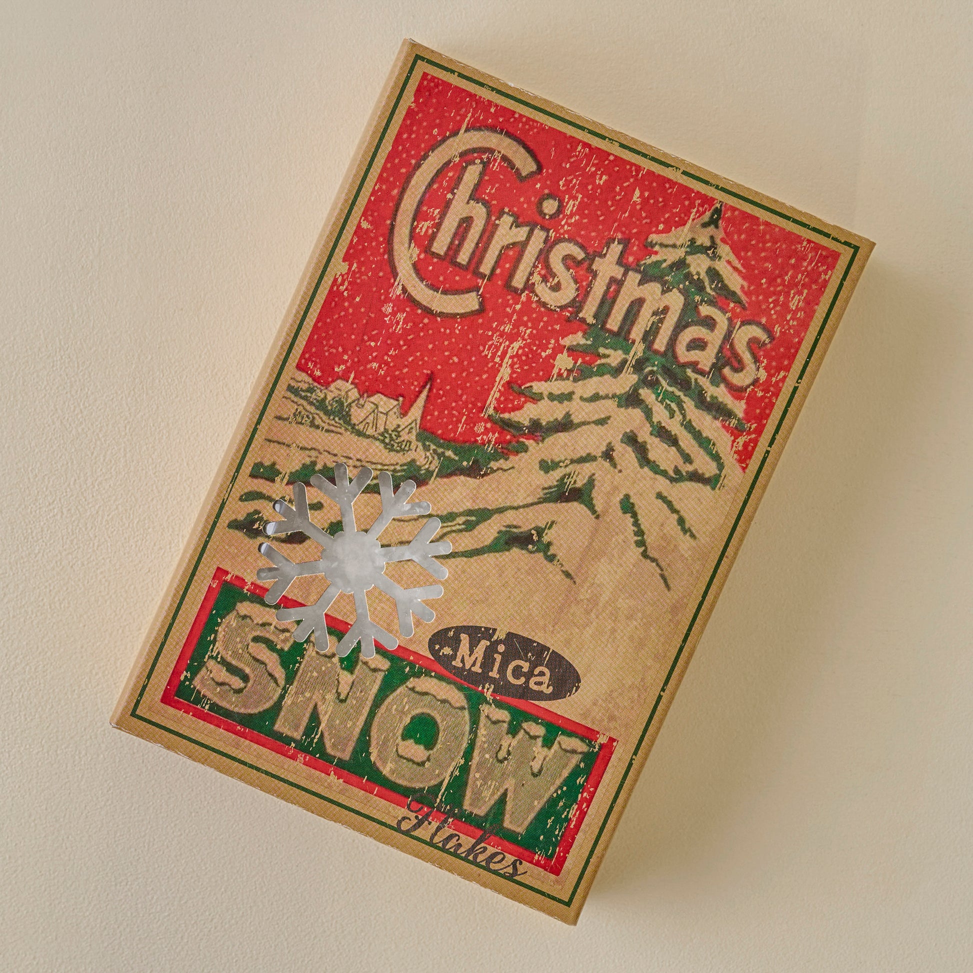 Vintage-Inspired Boxed Snow