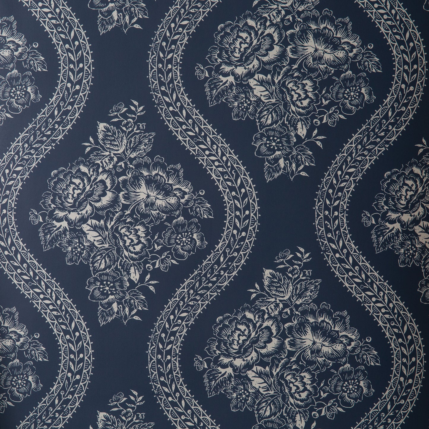 Coverlet Floral Wallpaper