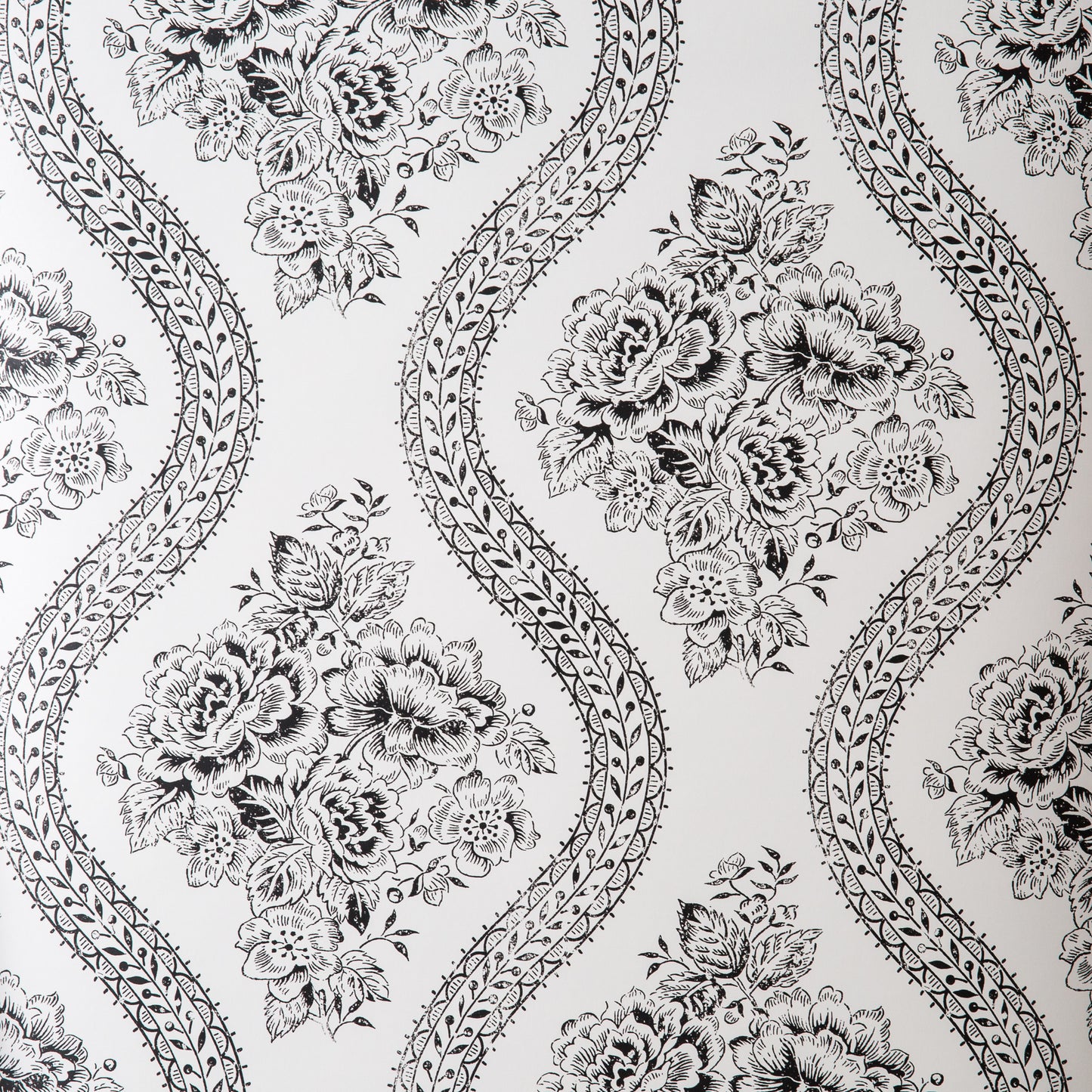 Coverlet Floral Wallpaper