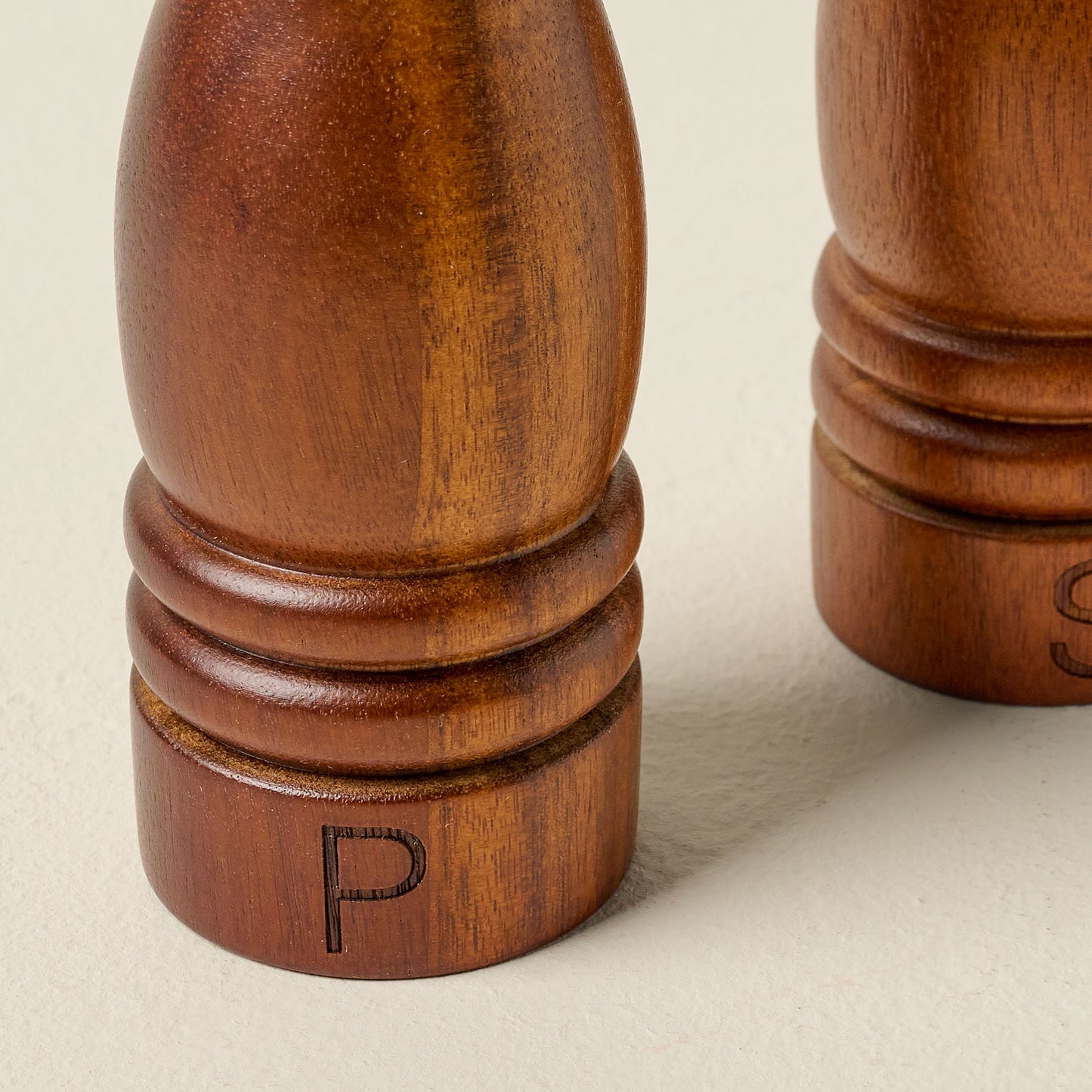 Wood Salt & Pepper Grinder Set close up