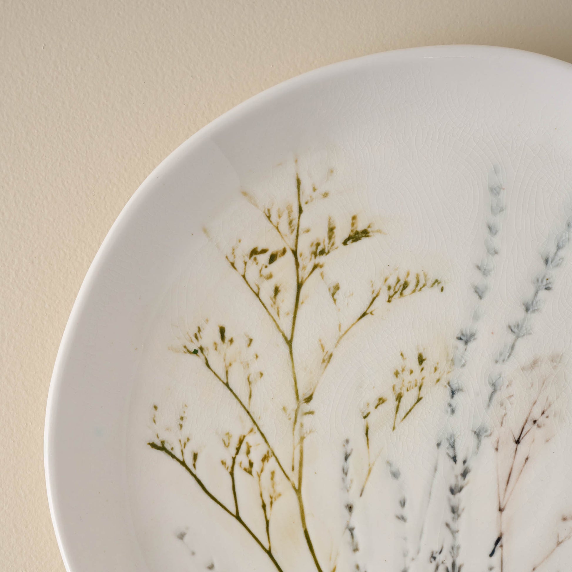 Pressed Floral Plate - dinner  close up