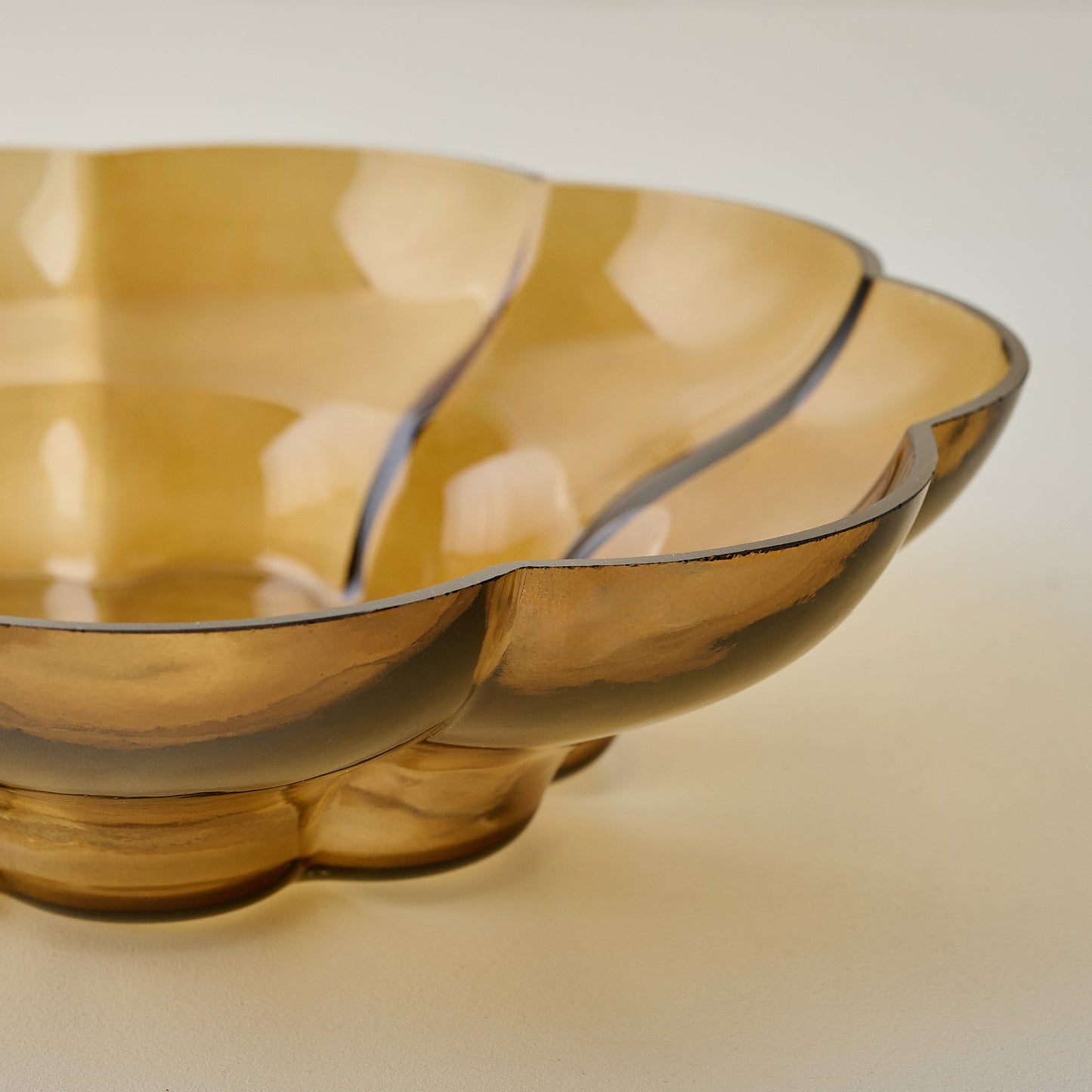 Scalloped Amber Glass Bowl edge up close