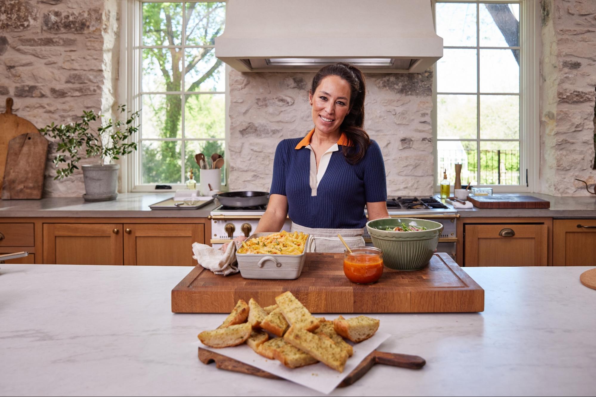 Magnolia Table with Joanna Gaines: Season 8, Episode 6