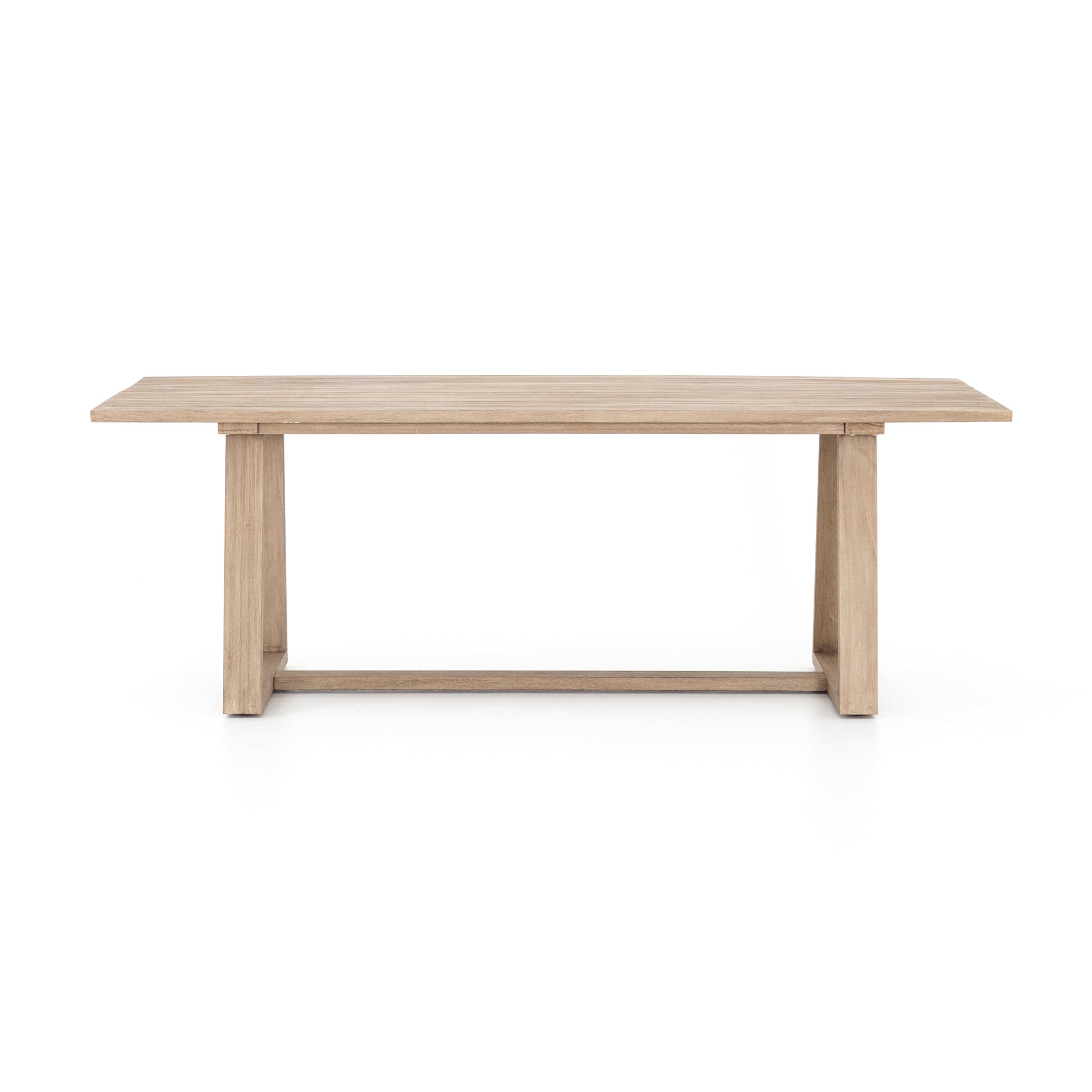 fletcher outdoor dining table for magnolia