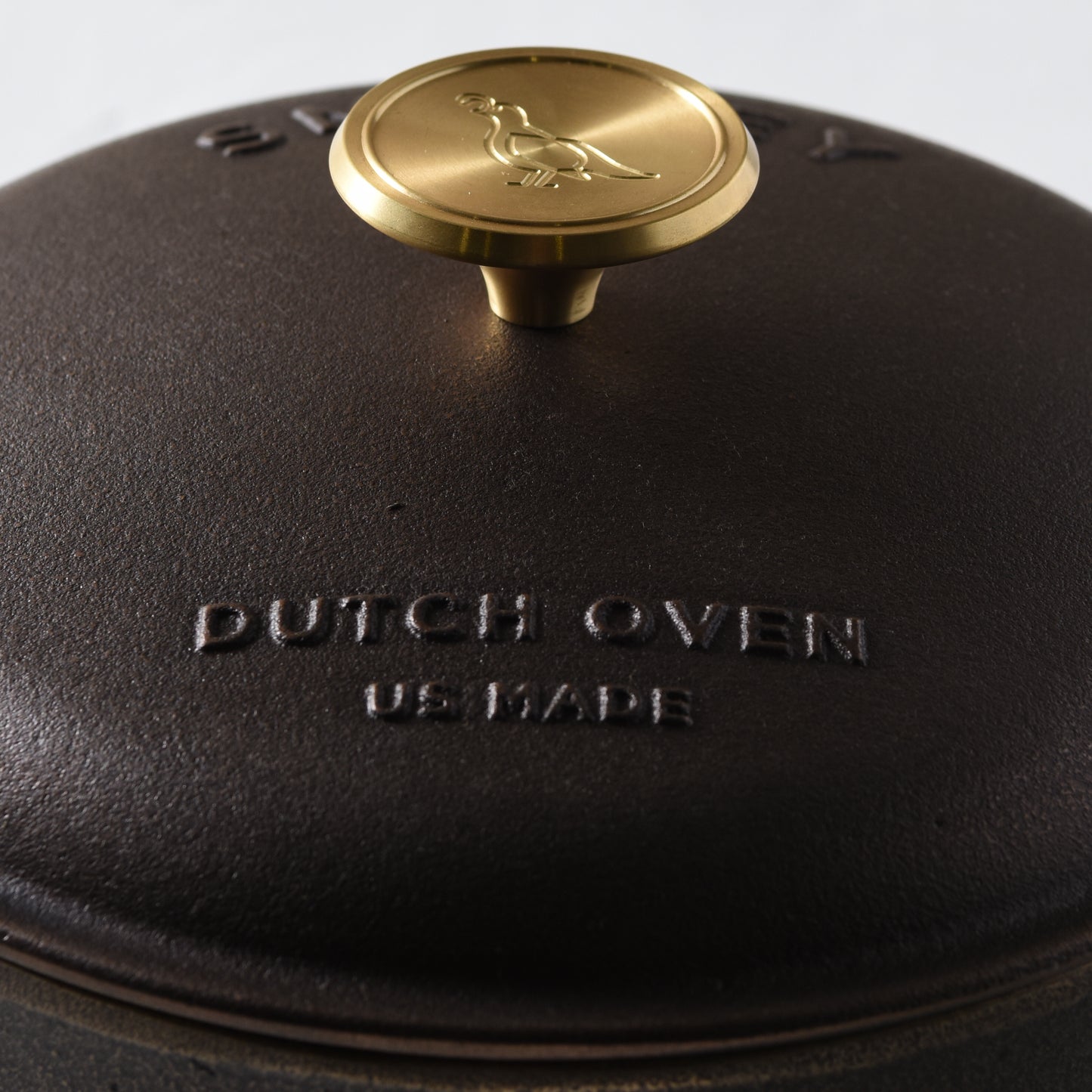 Smithey 2.5 quart polished cast iron dutch oven