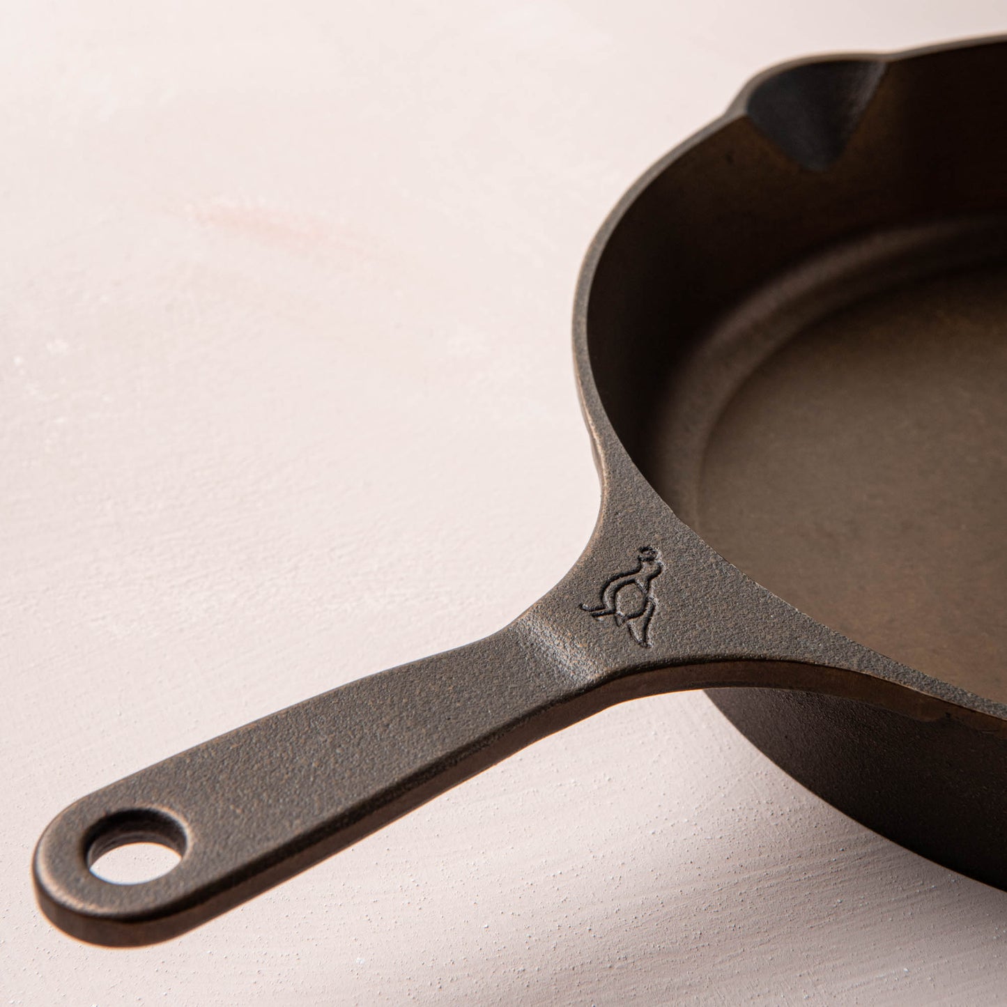 smithey cast iron skillet number 10