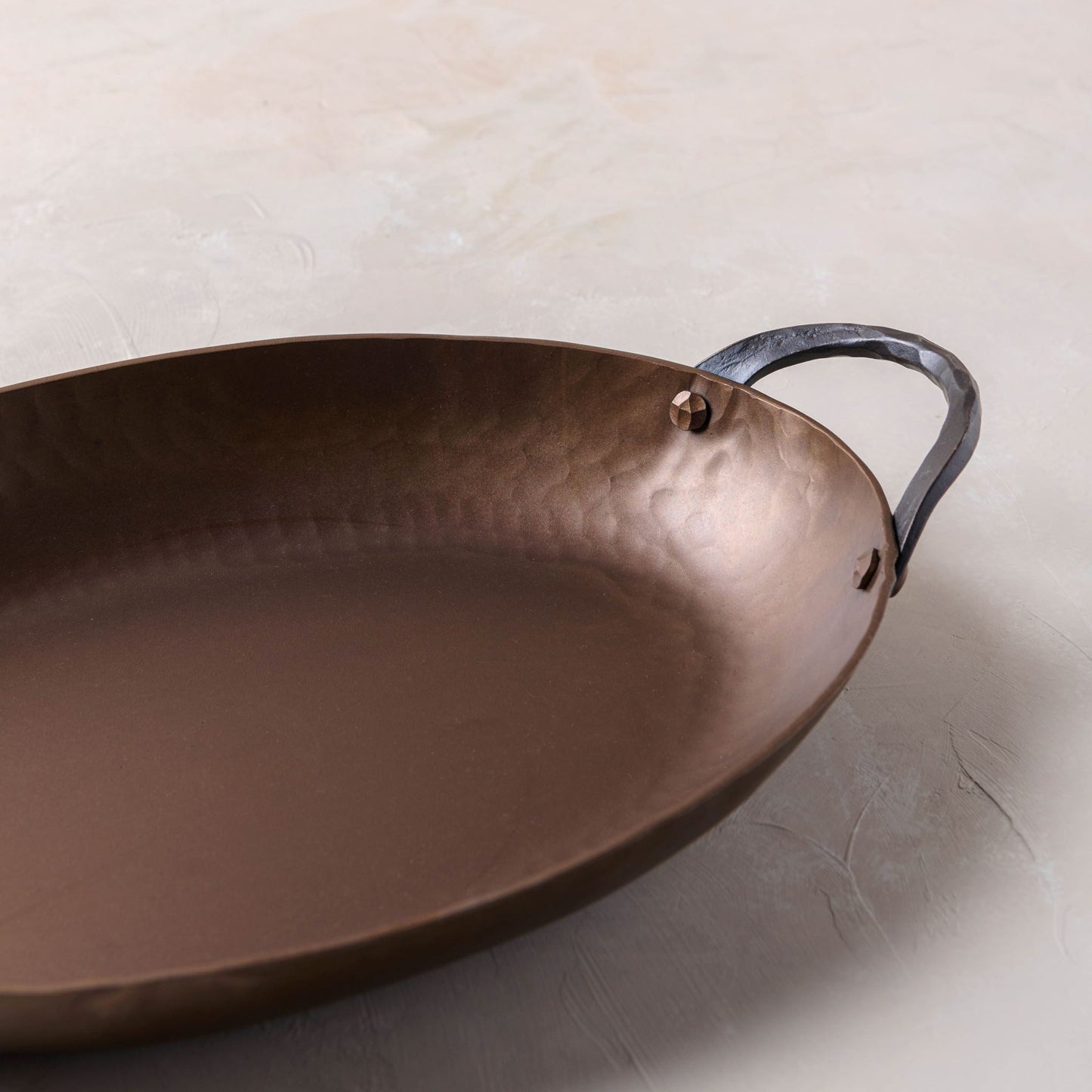 Smithey Carbon Steel Oval Roaster