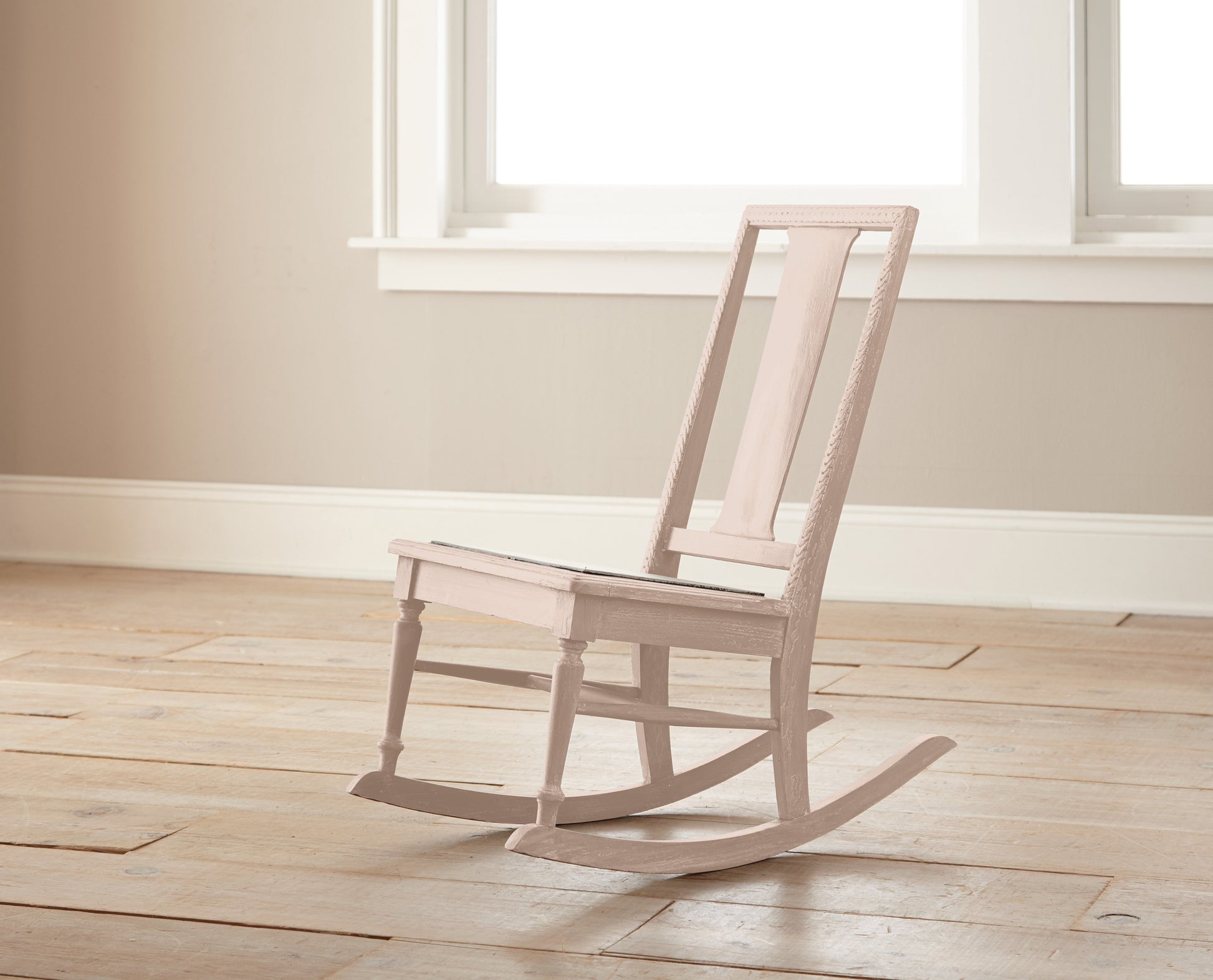muted light pink chalk paint