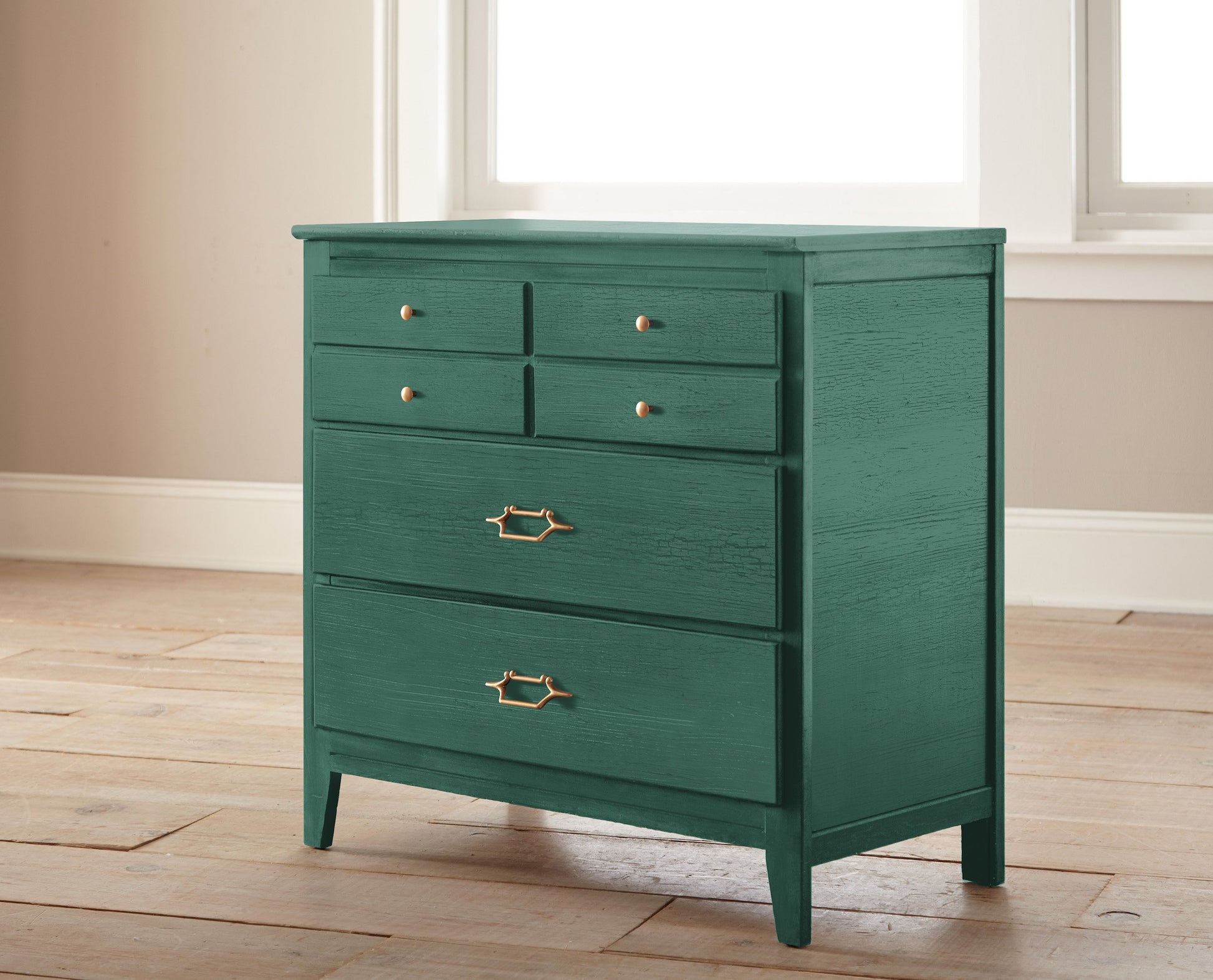 crisp hunter green chalk paint