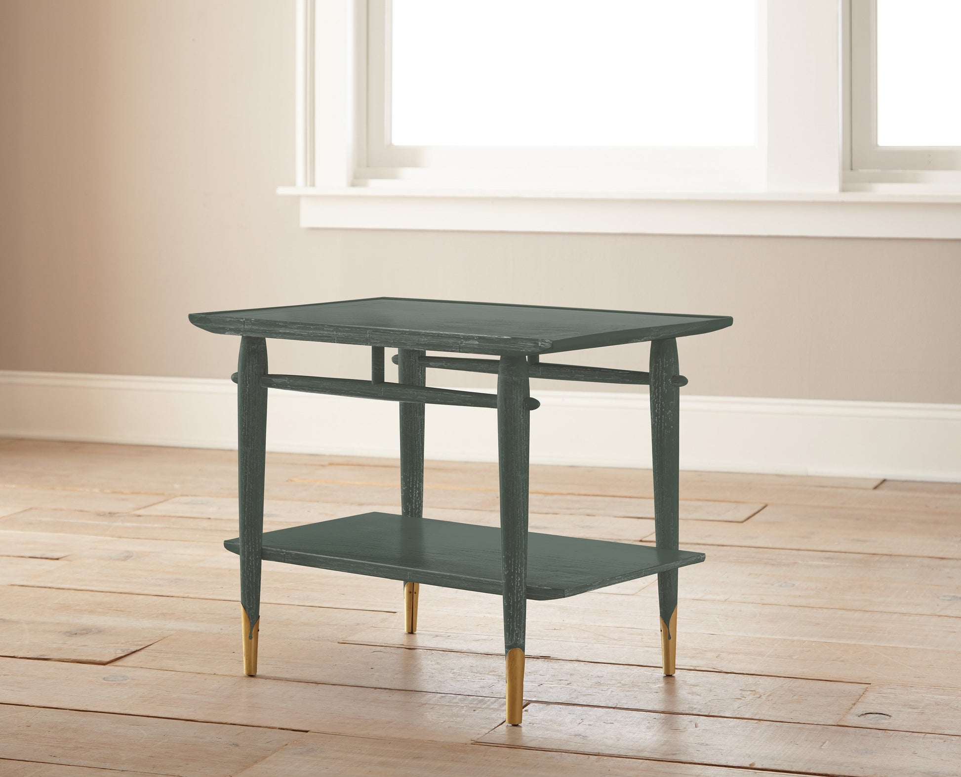 Deep hunter green chalk style paint